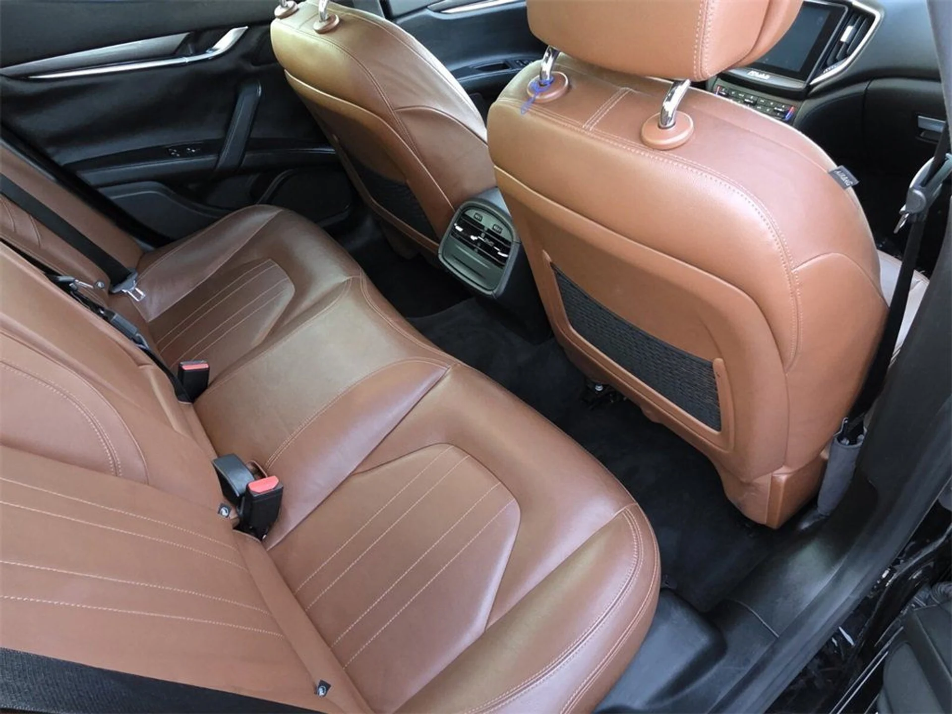 mph027_2671829734_4183fa1fff60d1b93e8a7a30bc93cd96_e98b124f47