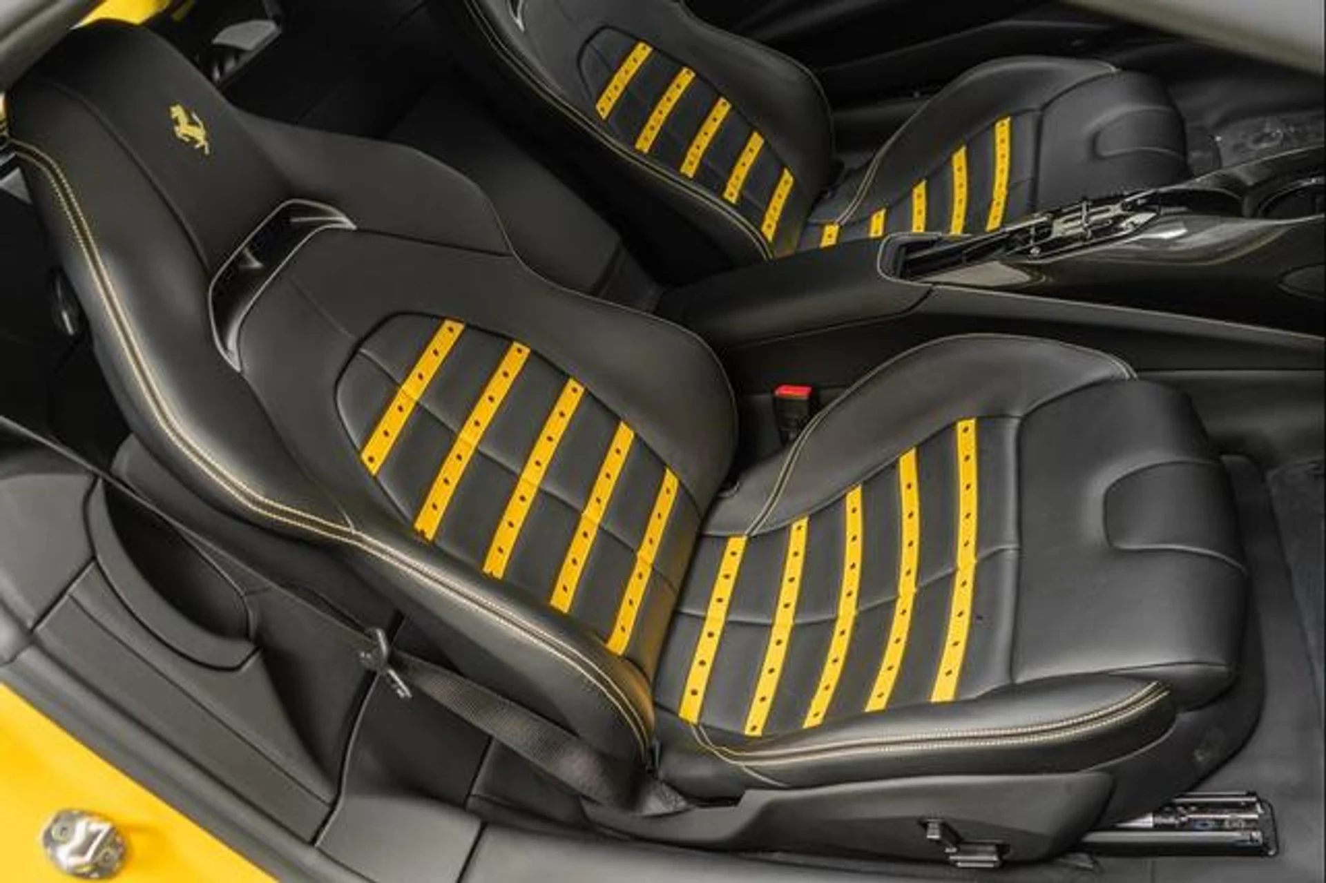 mph027_2673785712_e7_Kc_Rbr_Vu6_F_Fzpzjc_RWJ_8a_Djj_PI_94e21f3a3f