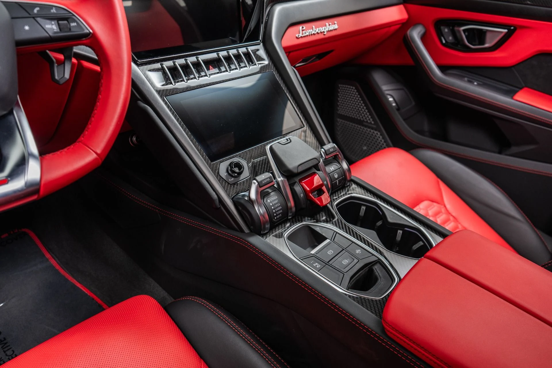 mph027_2678644486_Used_2022_Lamborghini_Urus_1792605260_096fa996c1