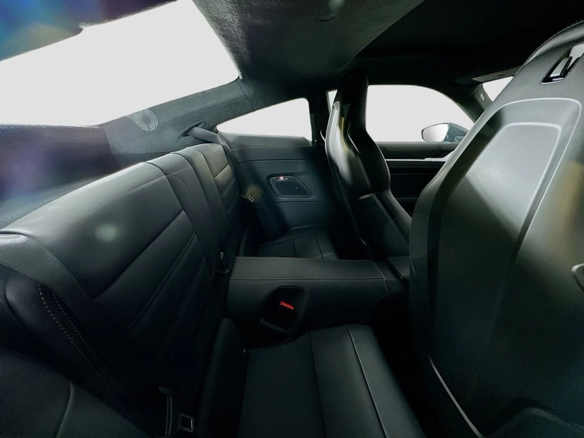 mph027_2679730948_3040da64cabab265a3ea799f421fa612x_06778862a8