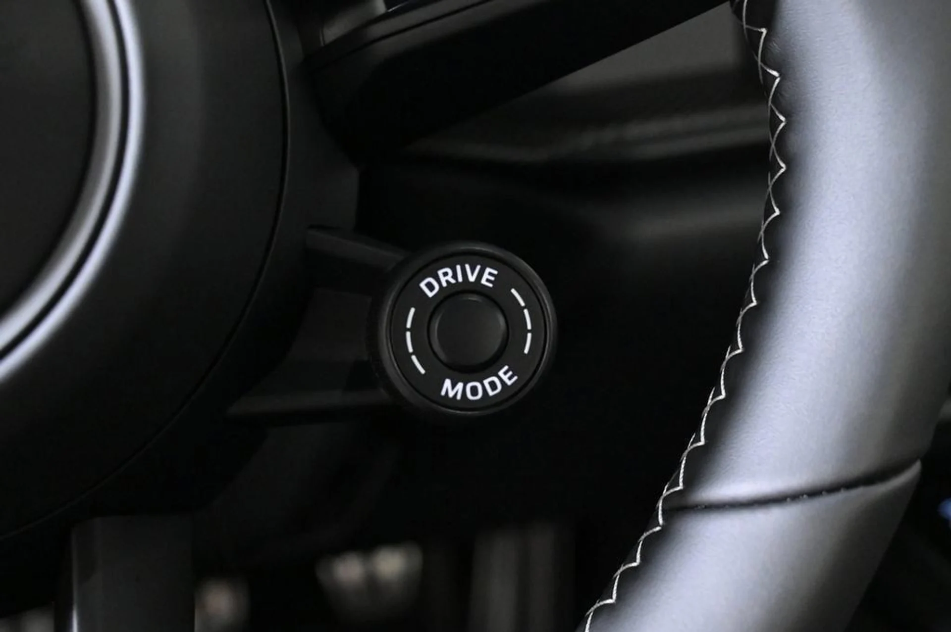 mph027_2680028485_845a2376caa04281bb178fcb0fec1e4a_247ed0937e