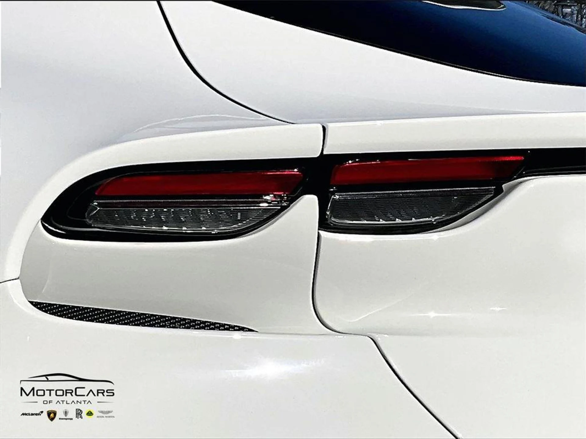 mph027_2688398725_S_Vzu_K0l_VAD_Elx_Y2_JH_6xf_WJ_6_CY_0_U_65d52f1fd4