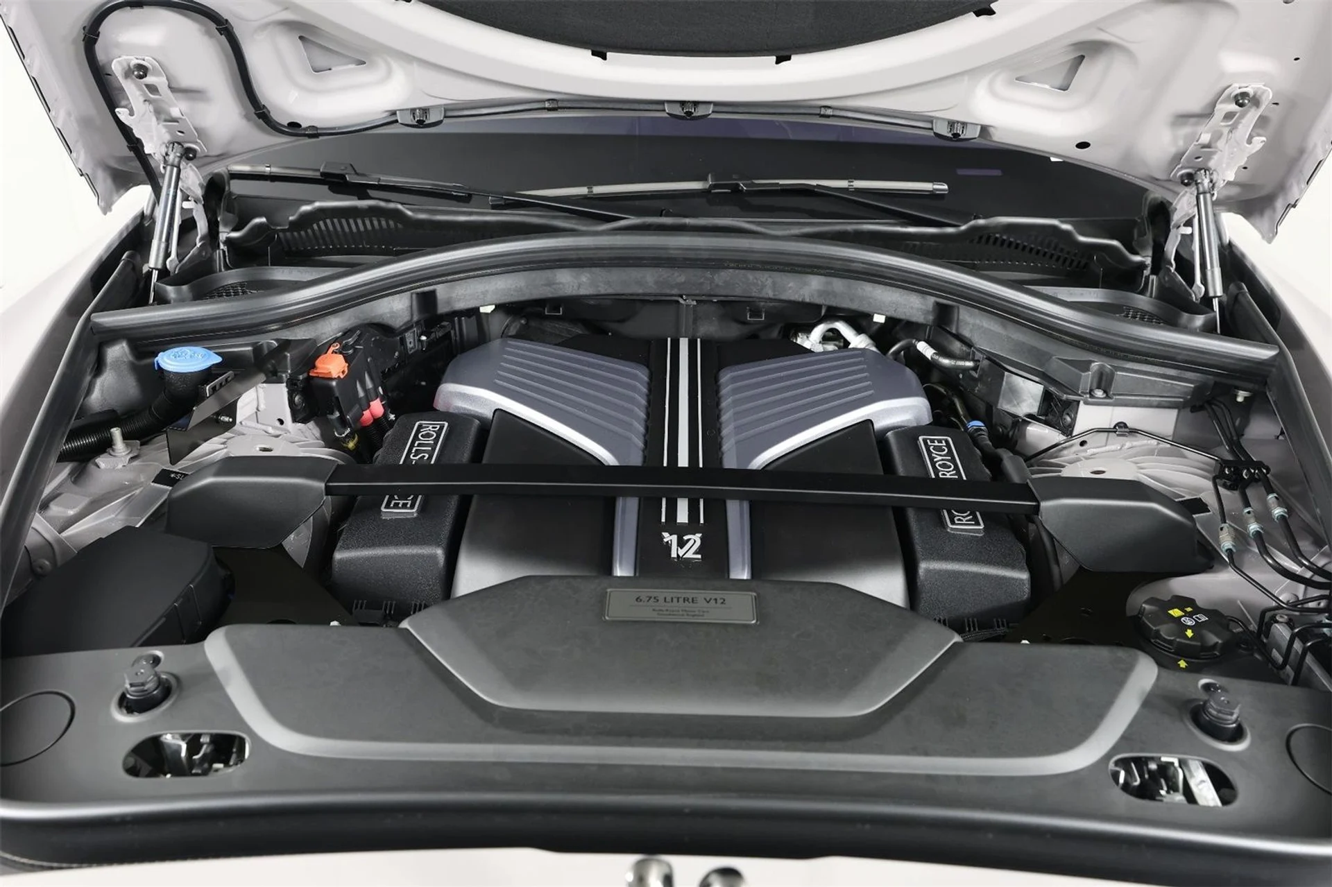 mph027_2688402459_2d2167c9e19c049b3ebf99fa8849e8d6_16efd5e9b9