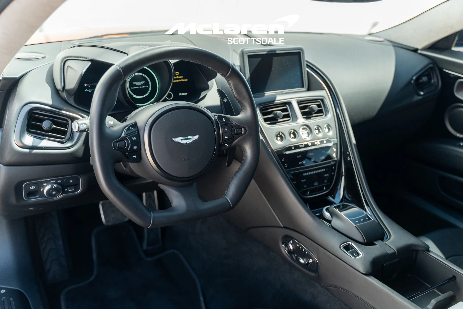 mph027_2694776377_Used_2020_ASTON_MARTIN_DBS_Superleggera_1756222236_8f4881b8c9