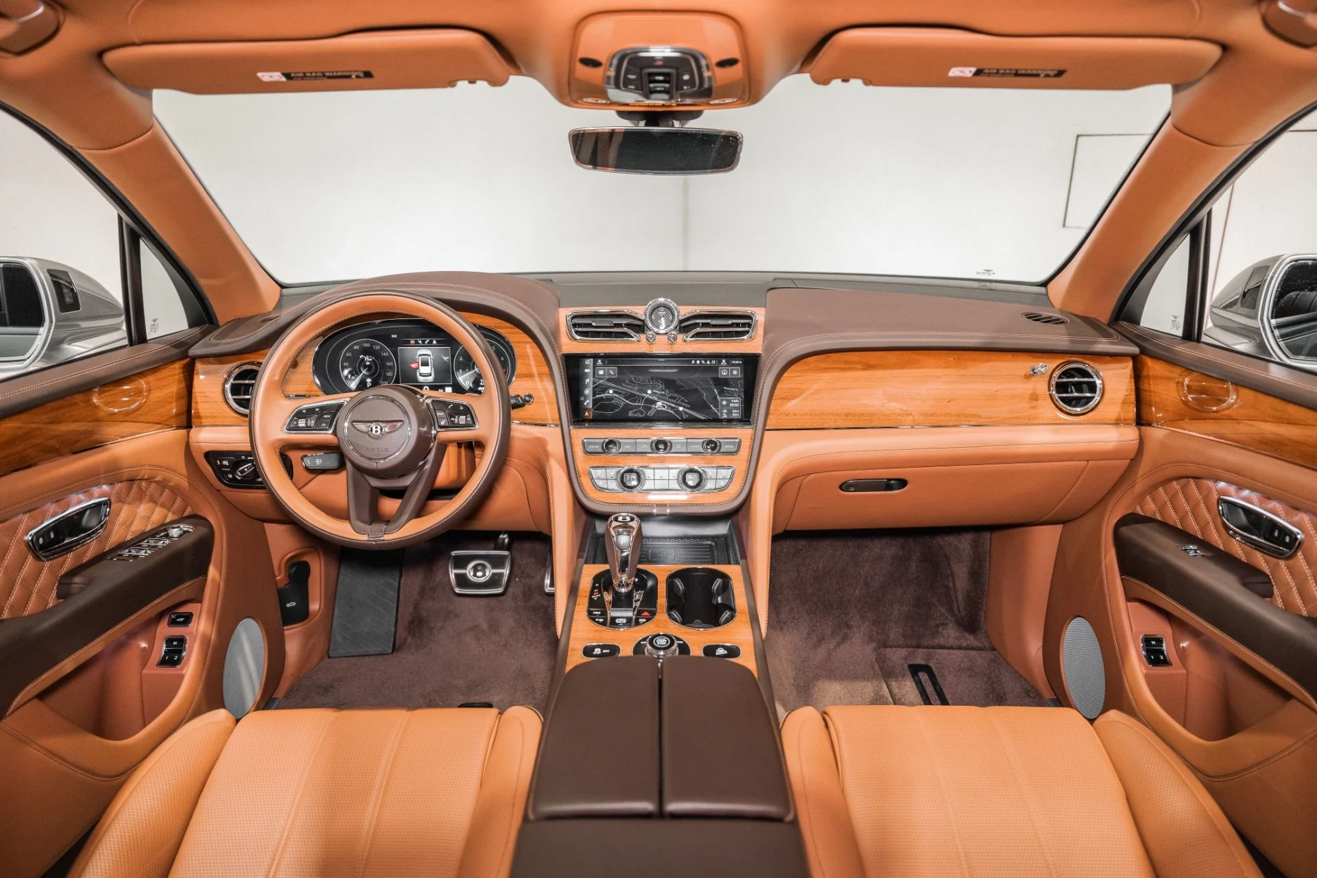 mph027_2699953139_Used_2022_Bentley_Bentayga_V8_1792247818_3fec8d3a31
