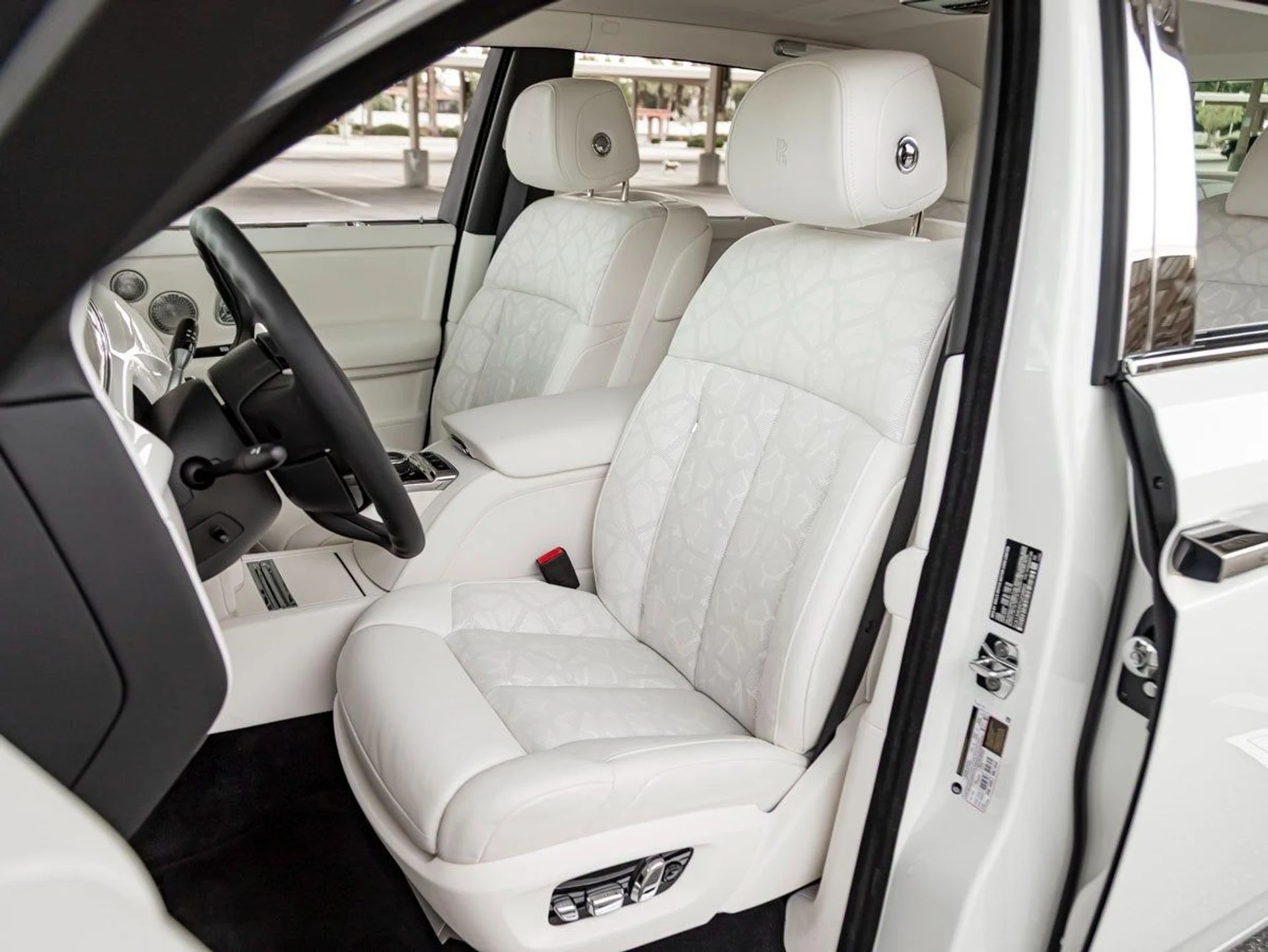 mph027_2702212354_28_56ea06d964