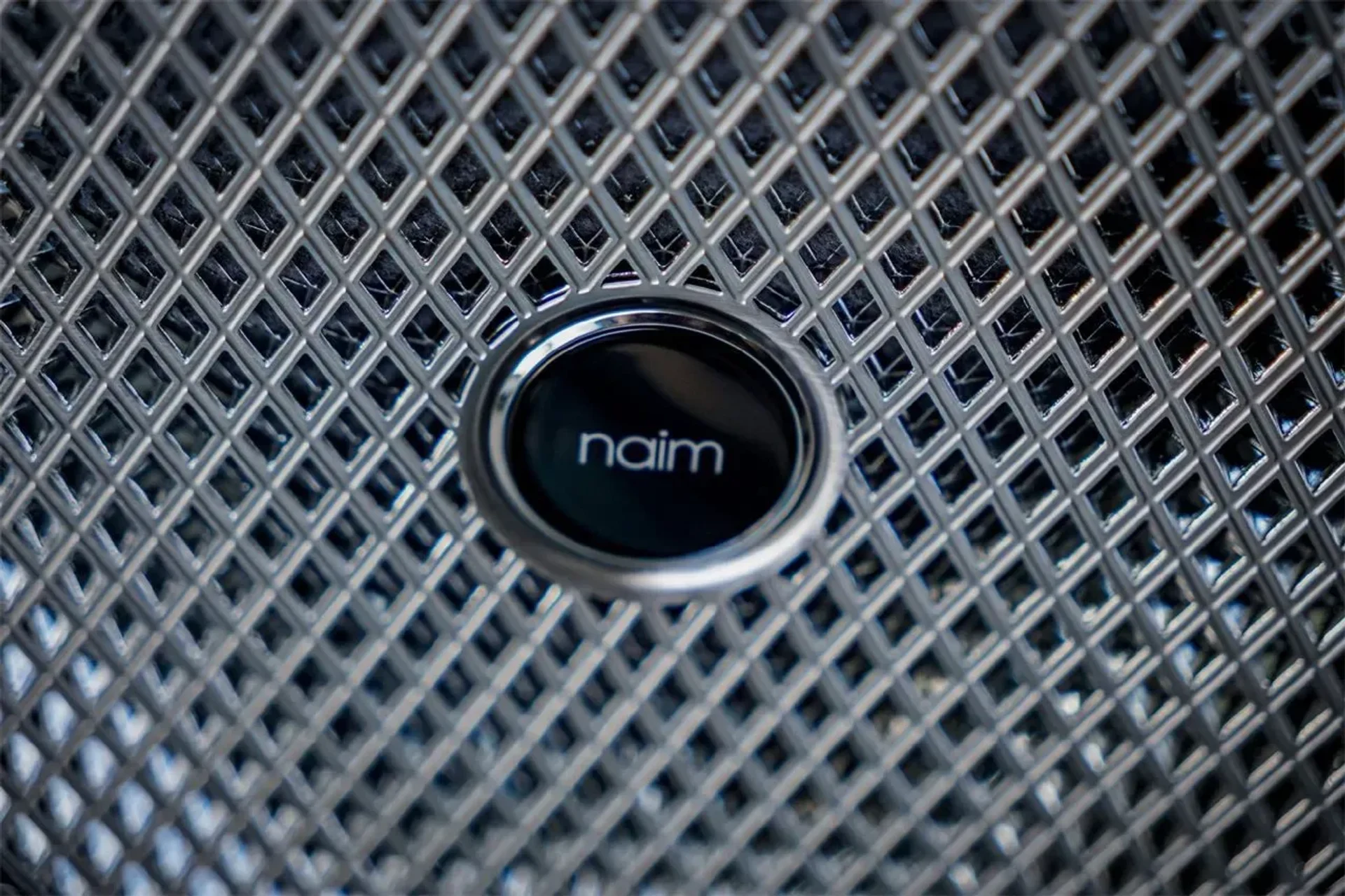 mph027_2709238921_e05b45f7f49c4ab89fe425e37361660c_17a4483ba7