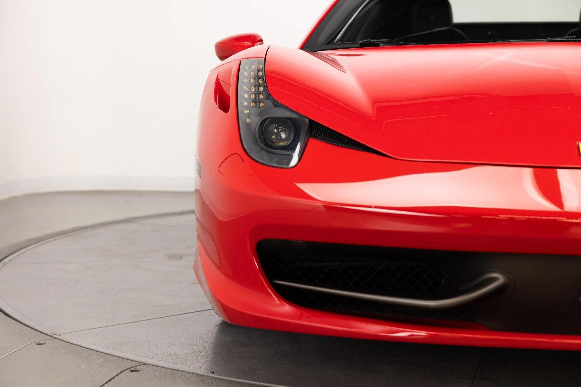 mph027_27152488_Used_2014_Ferrari_458_Spider_1791985648_060374cd1d