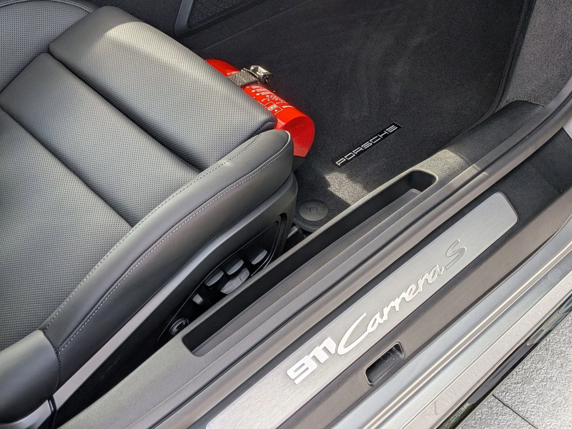 mph027_2728774174_954427c9944a802208521ea0d73bcad6x_a2b354f9d4