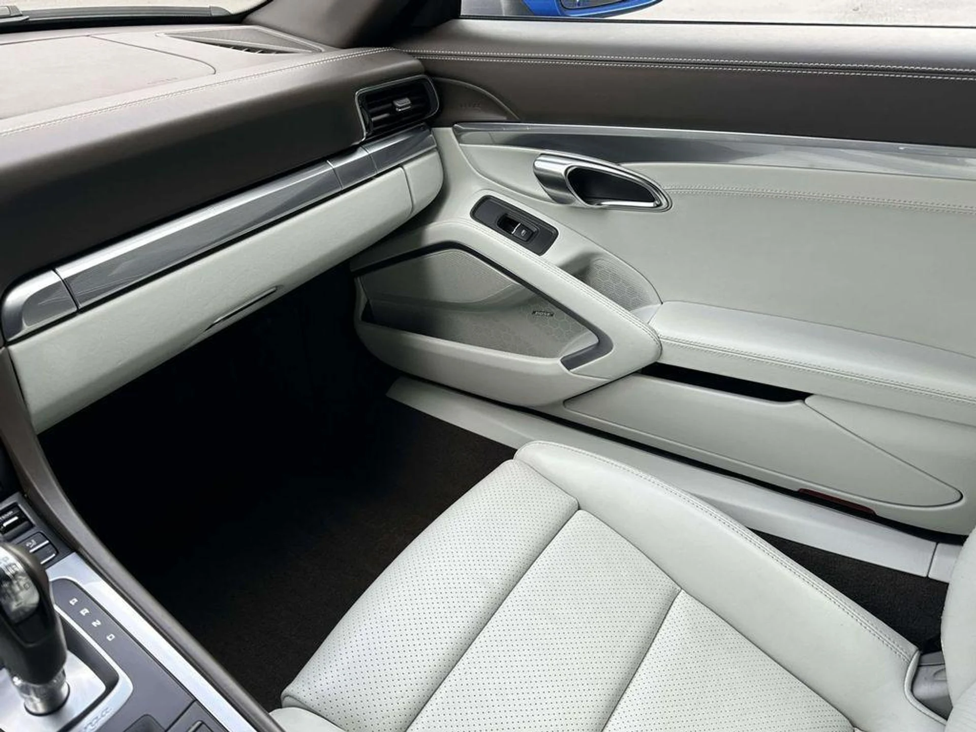 mph027_2732290164_m_E_Jxj_Bm_B4_Q9_FLRQ_Grhya_R_Le8oo_b770f1053d