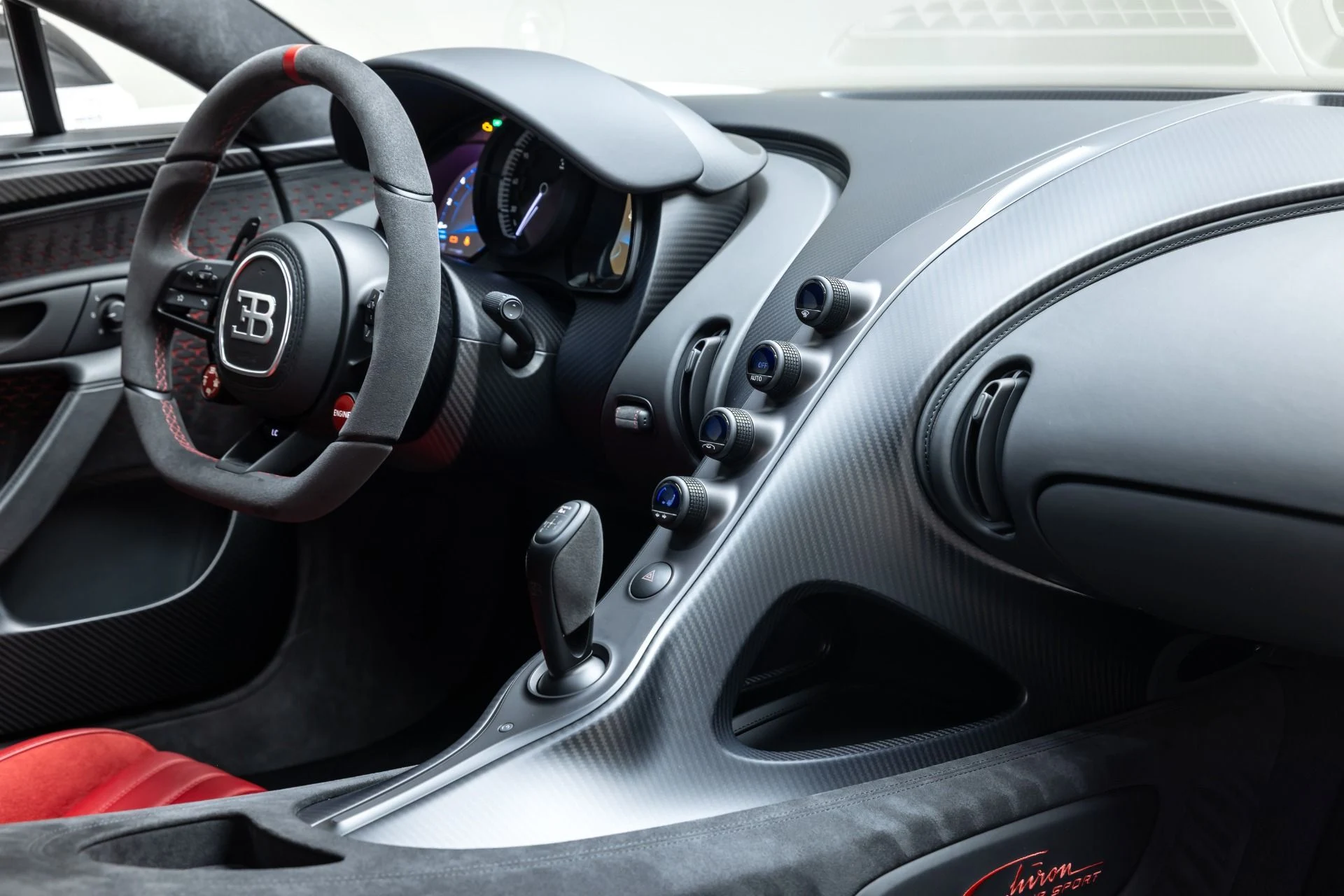 mph027_2736485337_11790_p28_l_70b8d0ae18