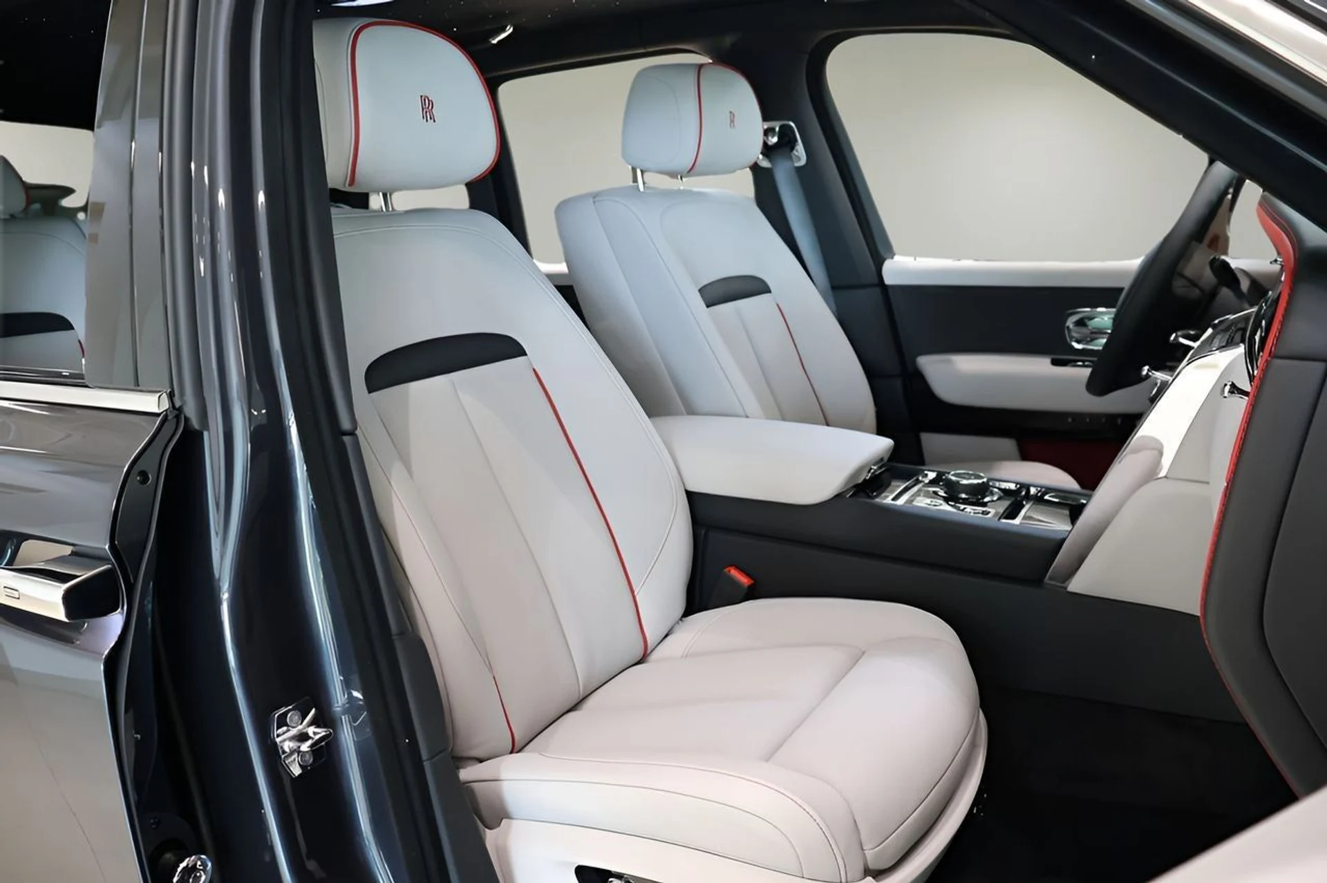 mph027_2739501680_28_e003a12f21