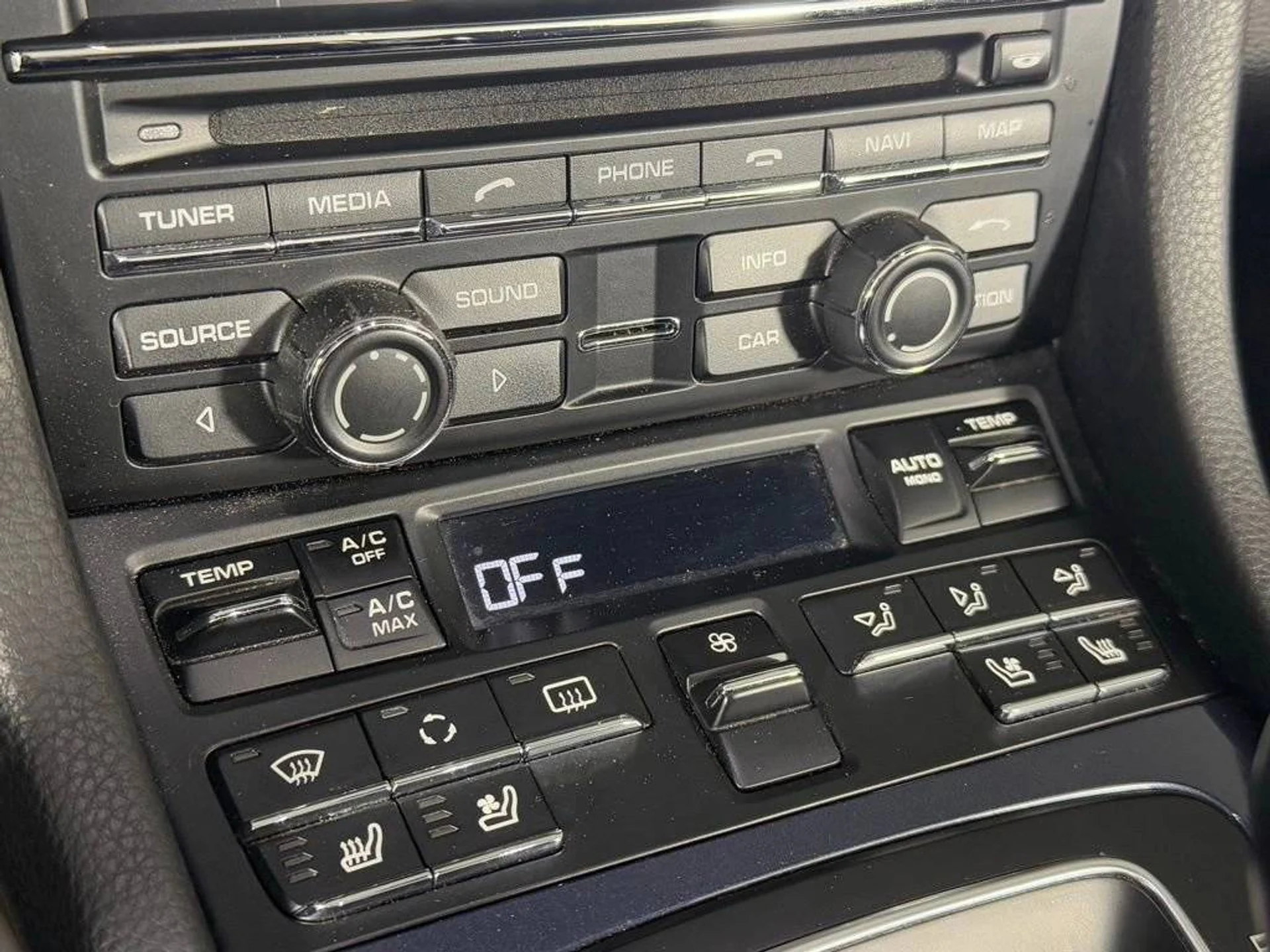 mph027_2743708653_1280_0de7007e03