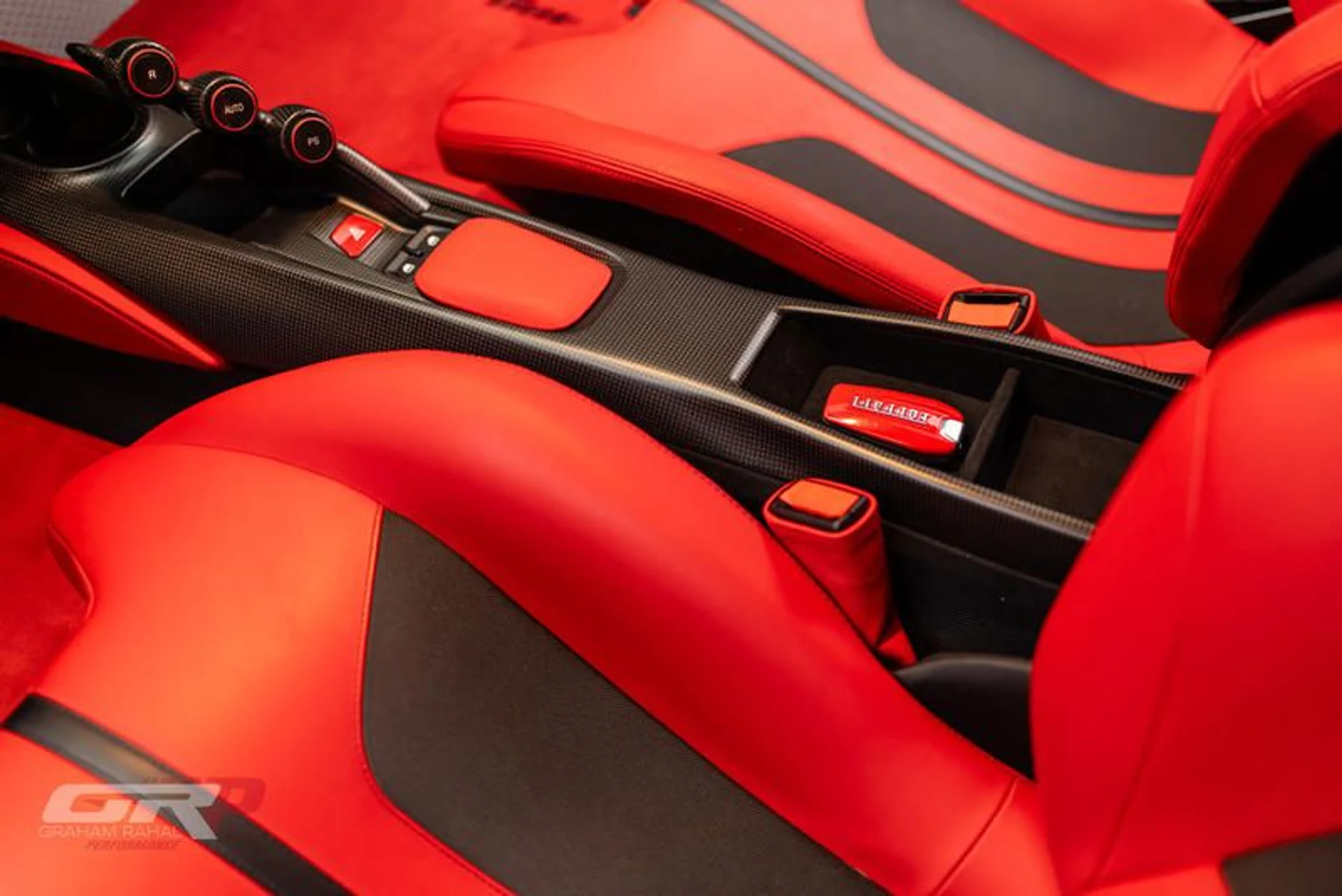 mph027_2746293292_70_B0_A1_FC_20_A2_4_CE_4_A9_D6_263850_A2_D0_E9_ba4809cf6f