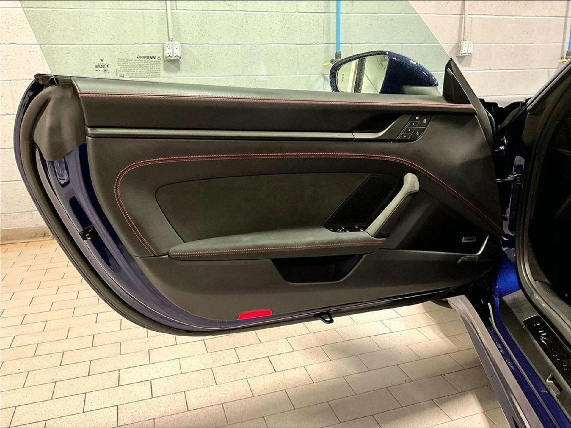 mph027_27465477_4iwnt_R_Hv_AXGE_7_Ny_Fqzv_I_Bqw_c_Q_6151c665ad