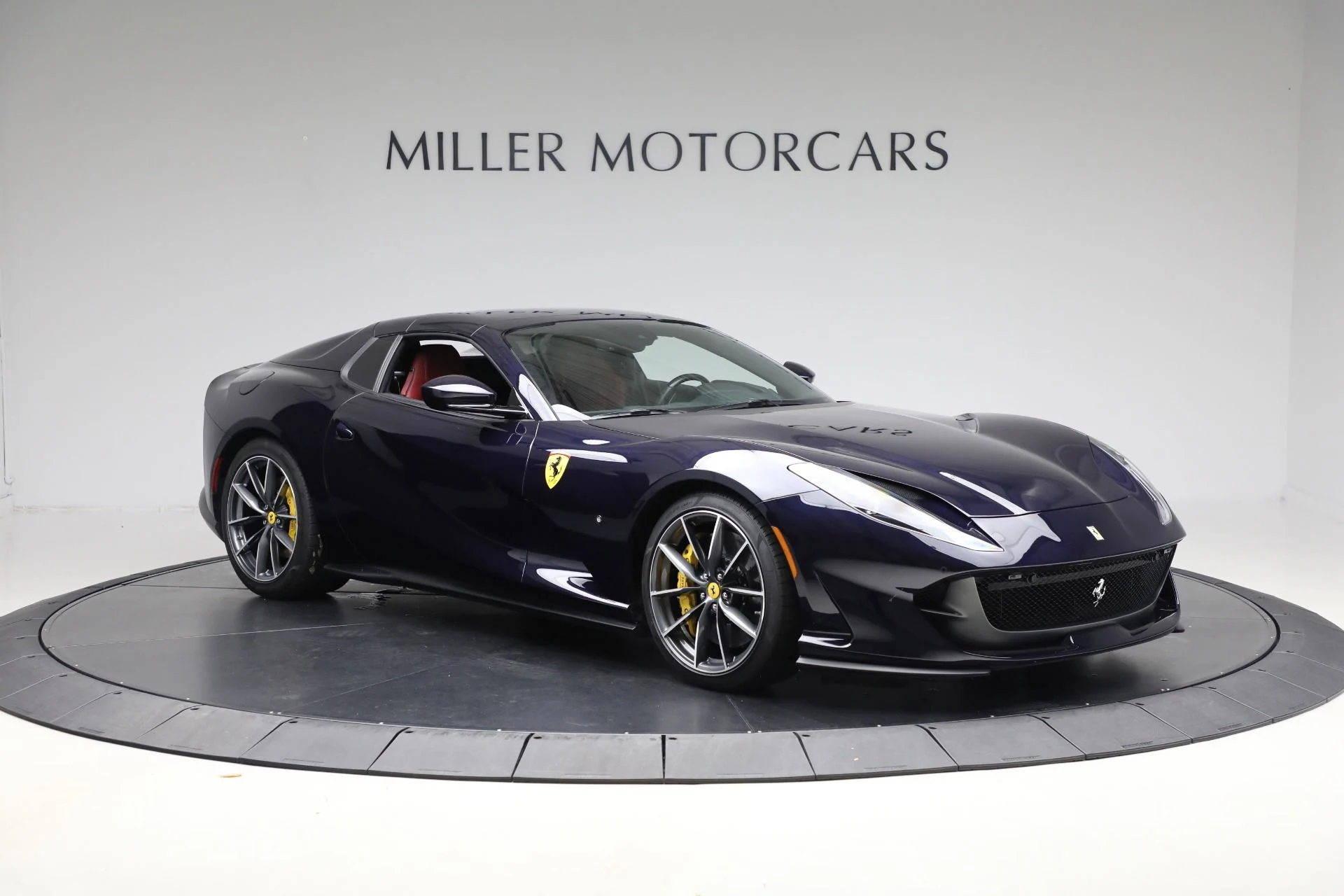 mph027_2749742582_Used_2022_Ferrari_812_GTS_1760996900_57c873d60a