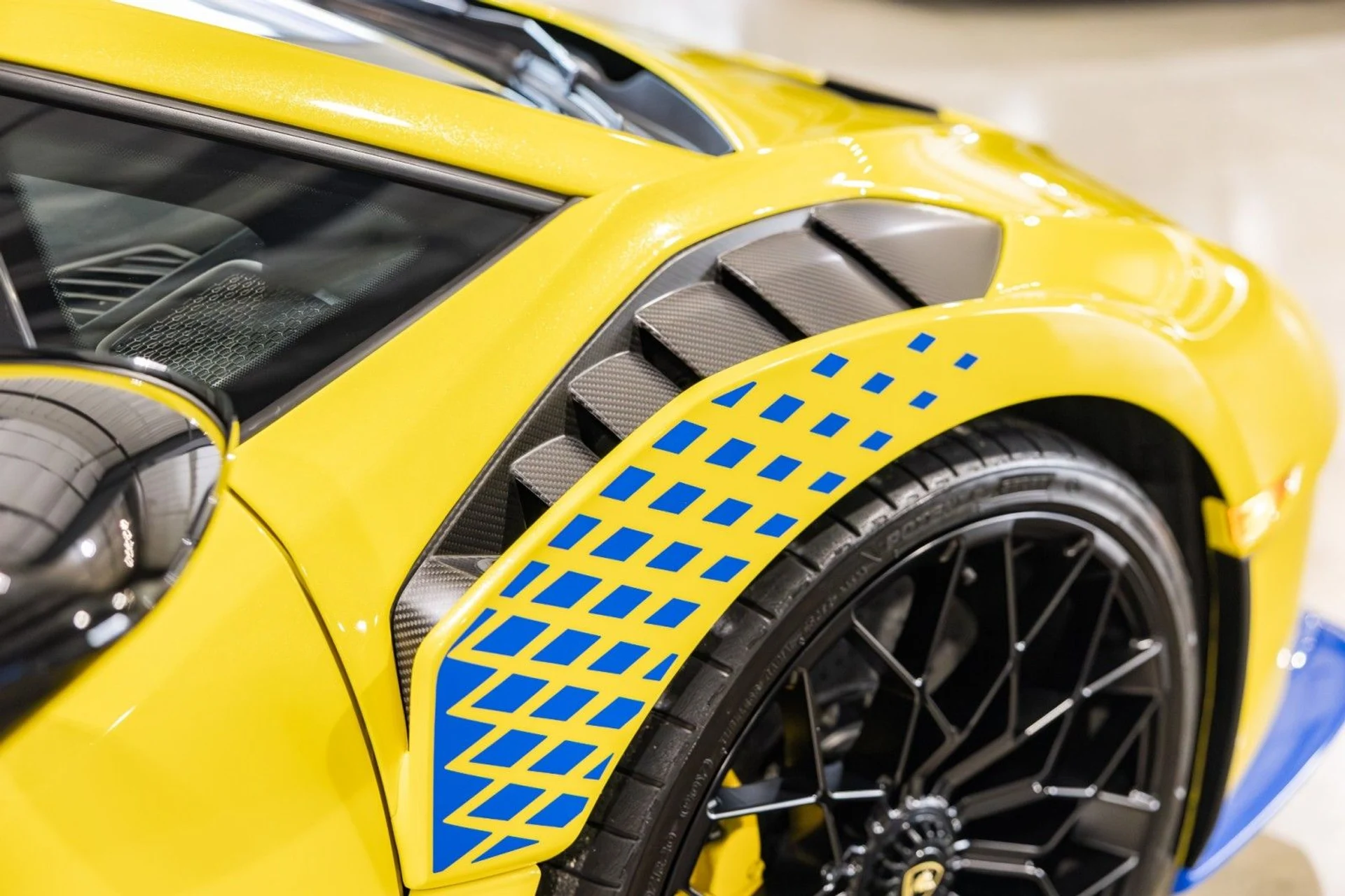 mph027_275117593_RQ_c38bfae882