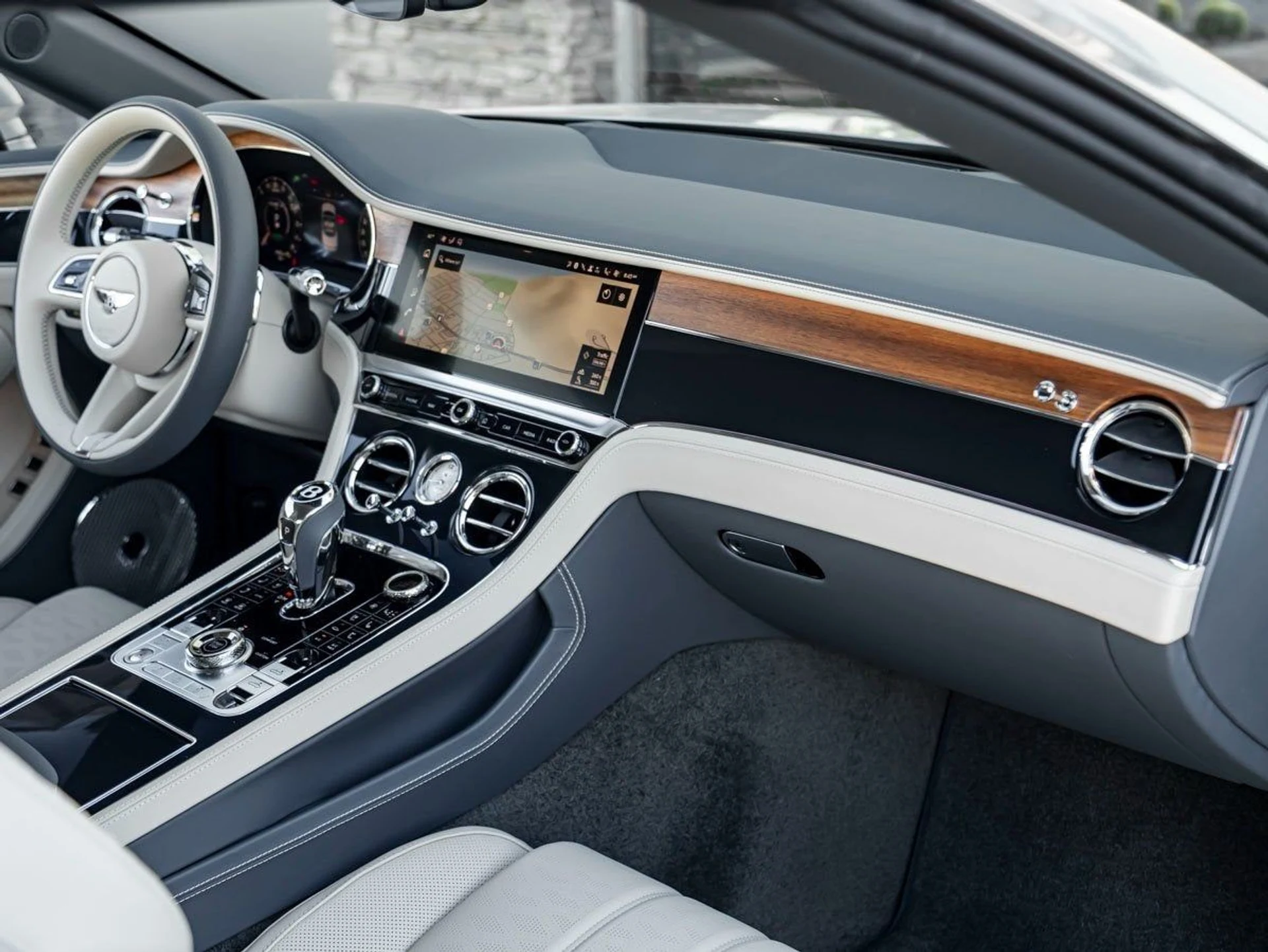 mph027_2758062187_28_daf268f40d