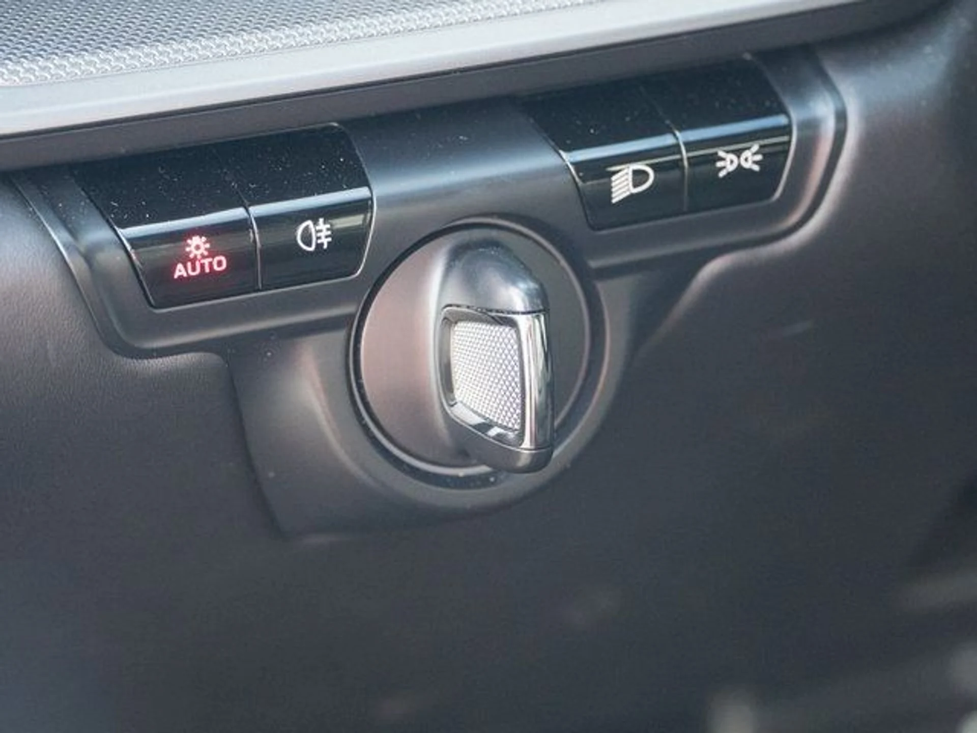 mph027_2760035864_1f23830bc3e09fc97baa1907500eacf5_98bc58e519