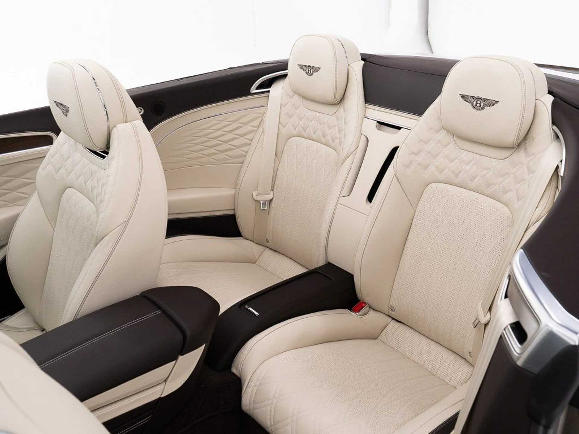 mph027_2762475358_af95d47cc279467f2893aee9c85e7a64_84d7daf721