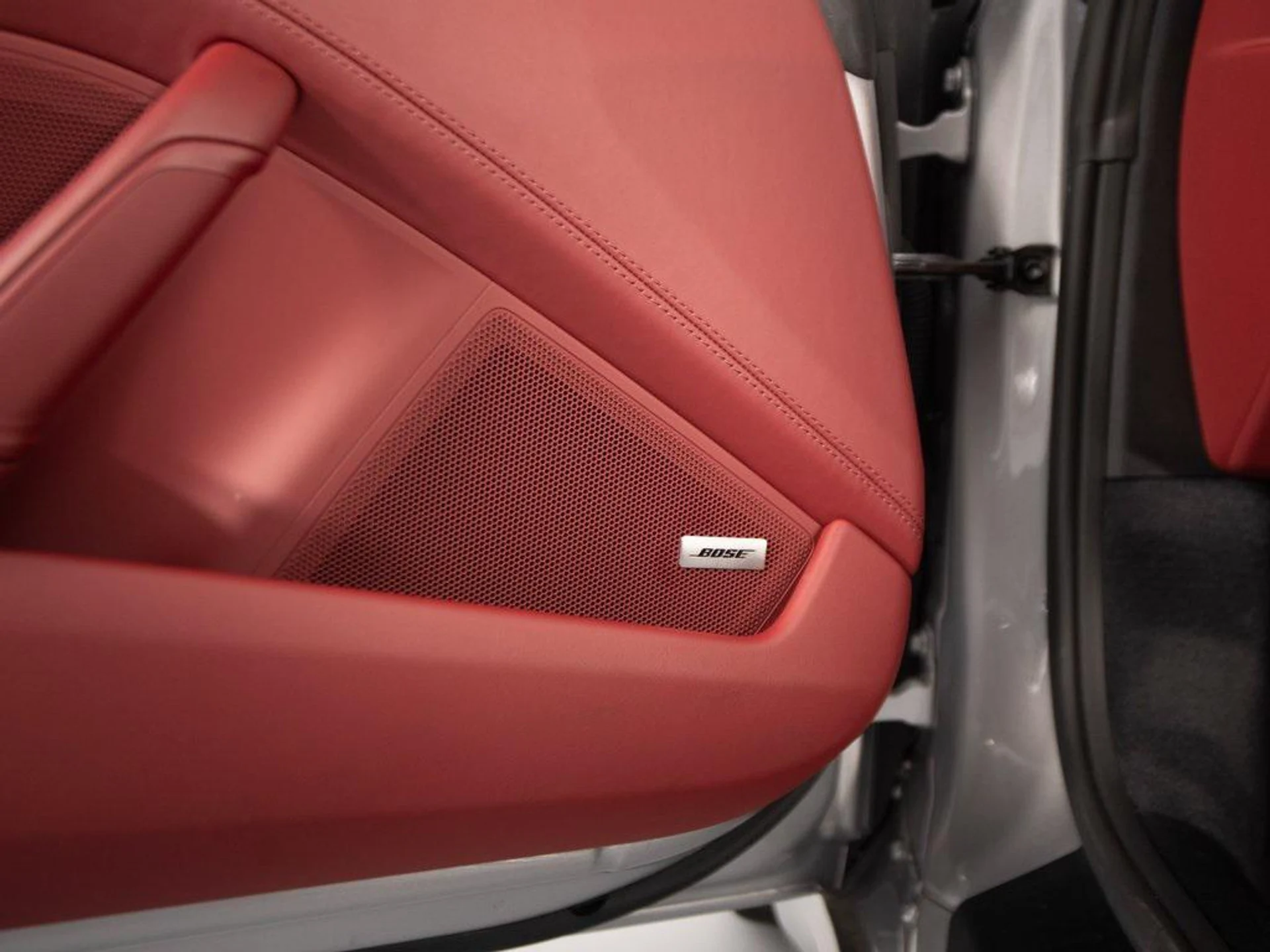 mph027_2767385288_l_JEMB_He5jjr_Ztxm1343_QR_Rk_CL_48_923c71aca8