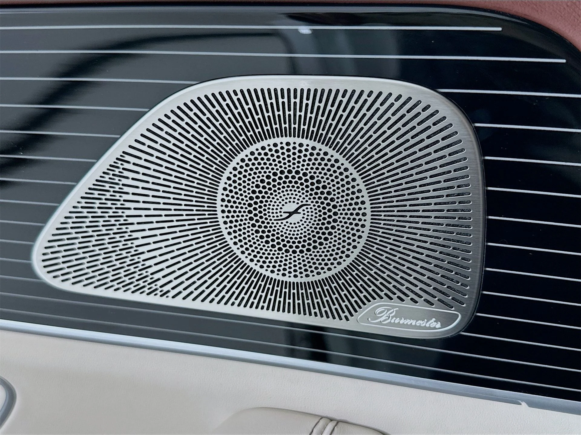 mph027_2771152647_1d58d5dbade8e134d8f3ce78df94a254x_956b33a728