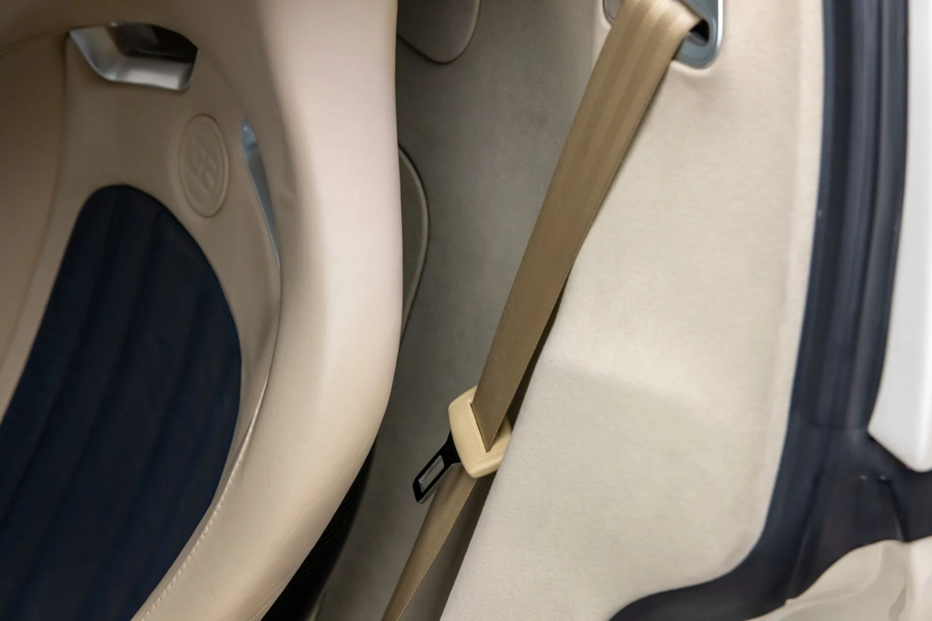 mph027_2781333685_13249_p28_l_fd7b18c948