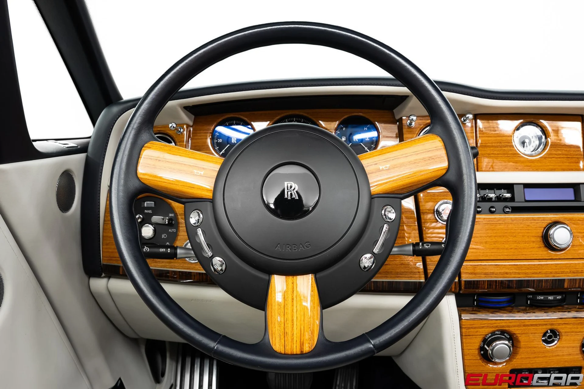 mph027_2786589500_d5661922_78b7_482a_b893_8ff2b5d0eed9_dd23a851f8