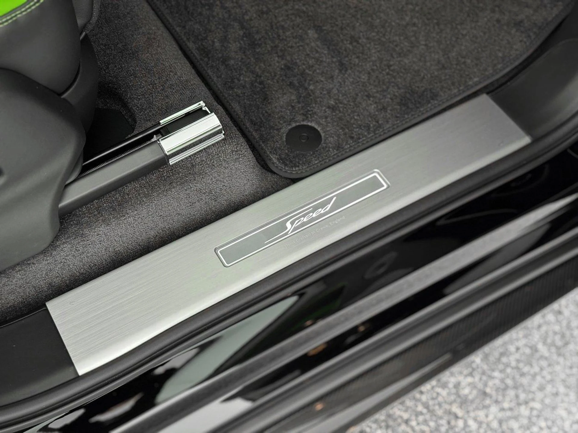 mph027_2786974003_ef37e7a3aeda39037d52e2b2440fdf14x_d79bff51ed