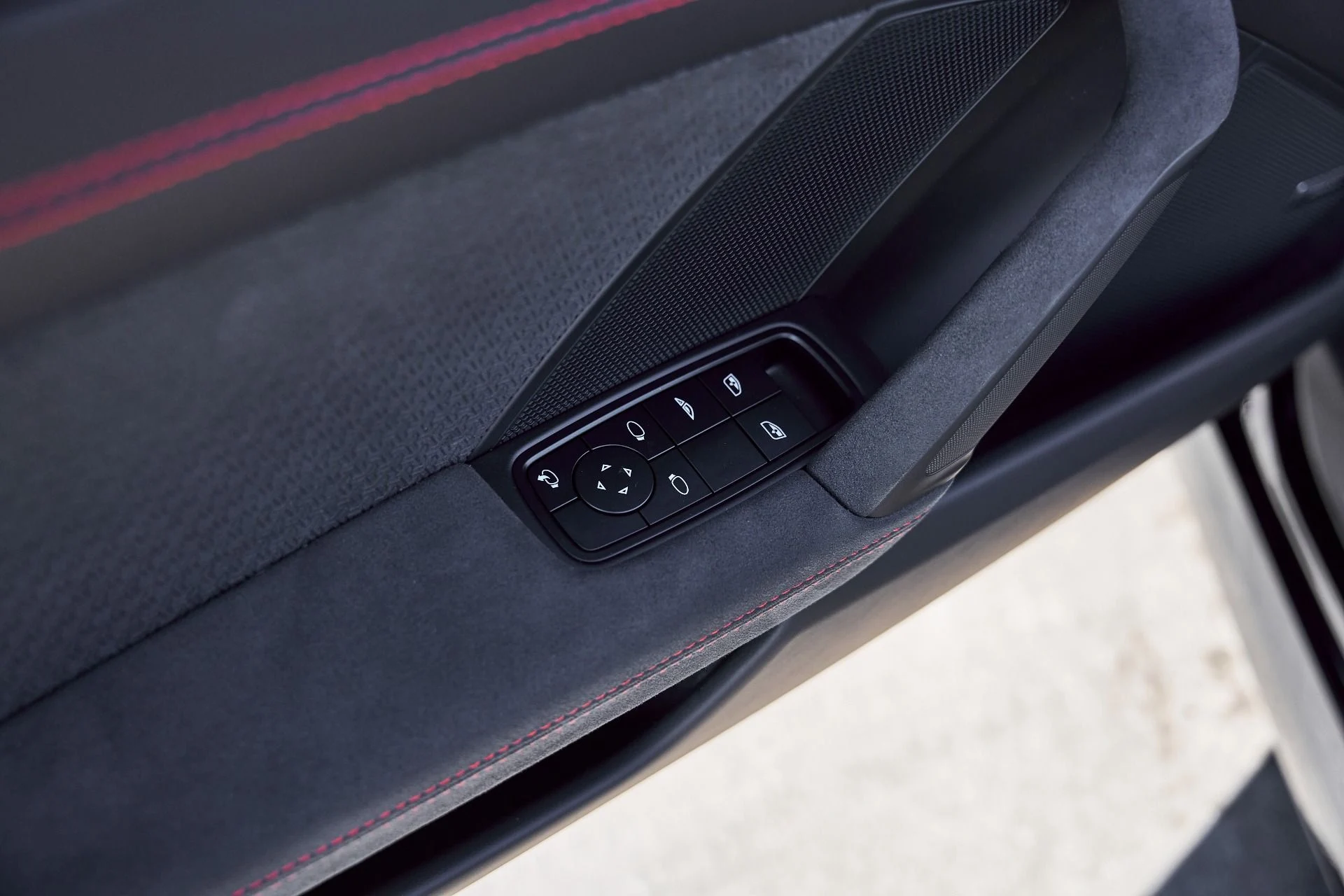 mph027_2787190416_Used_2026_Porsche_911_Carrera_GTS_1767062886_786c0afb70