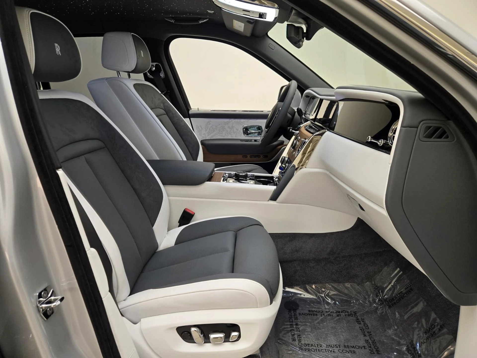 mph027_2795869952_New_2026_Rolls_Royce_Cullinan_1768889713_5e76874d8c