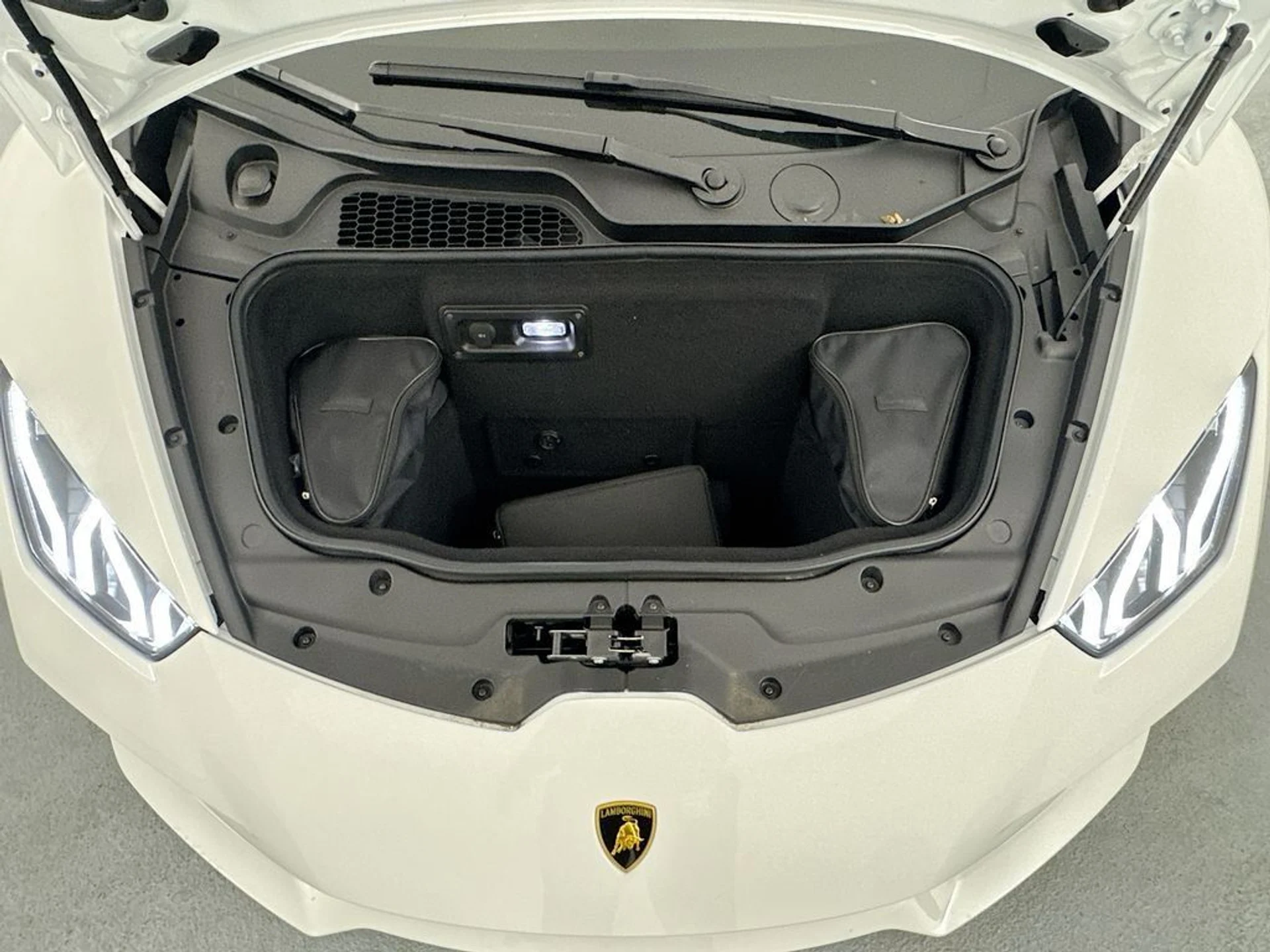 mph027_2805248911_03808fc6577a4a2ec373f2aa2da49d7a_8b38816158