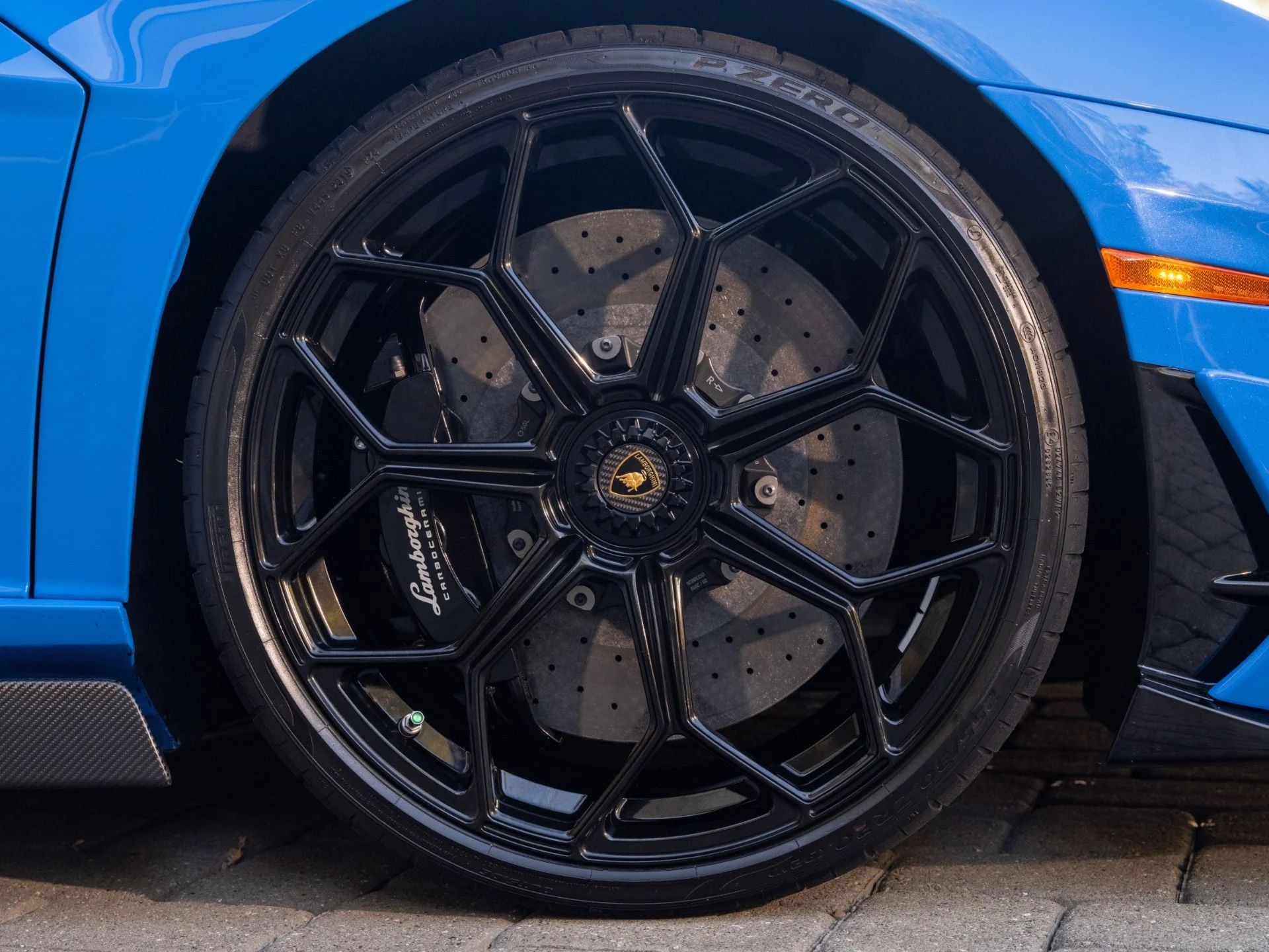 mph027_2808497856_Used_2020_Lamborghini_Aventador_LP_770_4_SVJ_1785437760_437d1de291