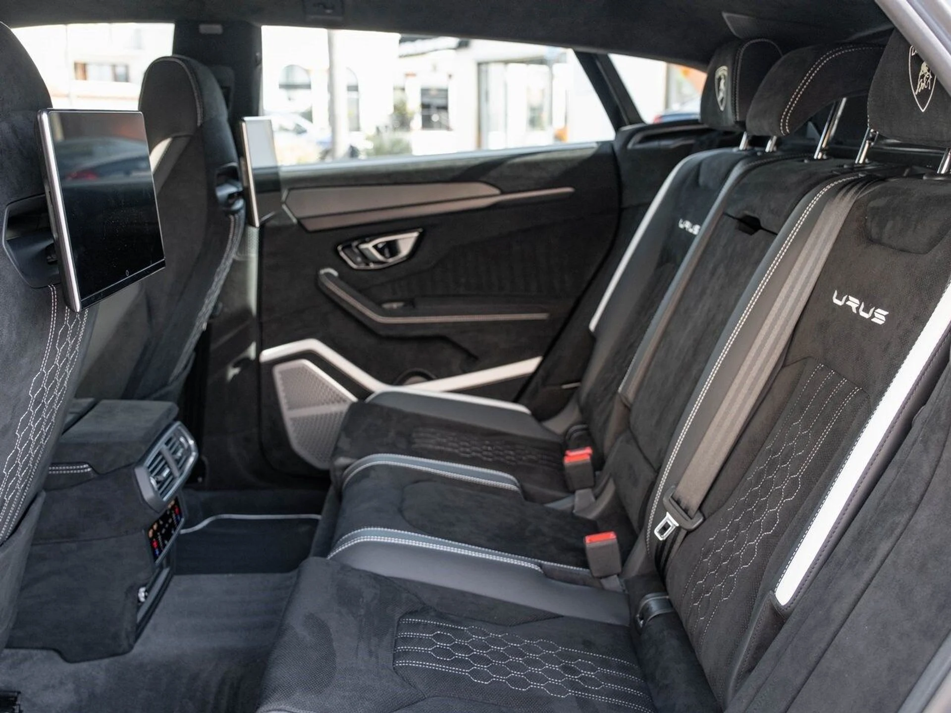 mph027_281529057_f1b8525ae6a9f7857db226cbf55056b8x_29bfe450b6