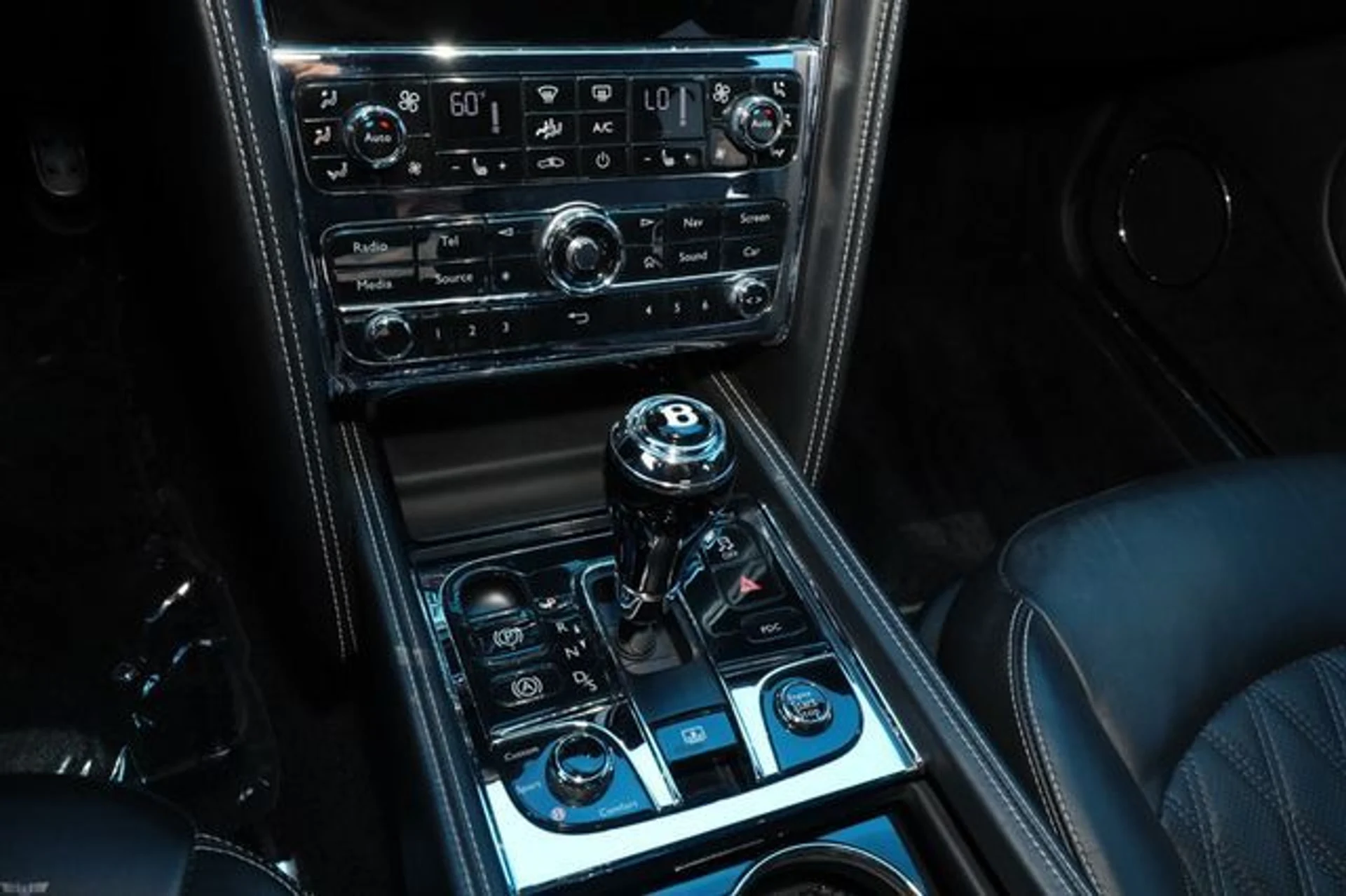 mph027_2820732467_used_2017_bentley_mulsanne_sedan_6305_23067506_32_640_02acfb2ce3