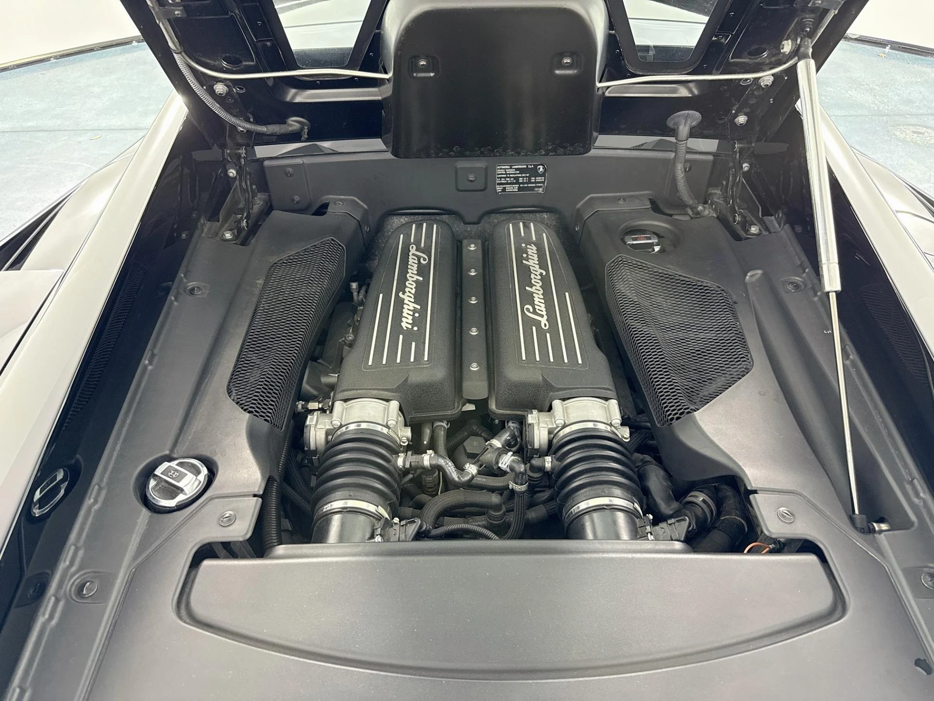 mph027_2823778868_Used_2013_Lamborghini_Gallardo_LP_560_4_Coupe_1786409237_d20c9a3af0
