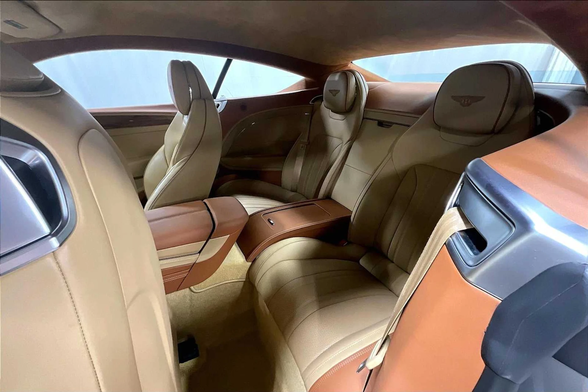 mph027_2827130676_bd9e33b9ca5ee5dab826889dcc6183e1x_91d089bae2