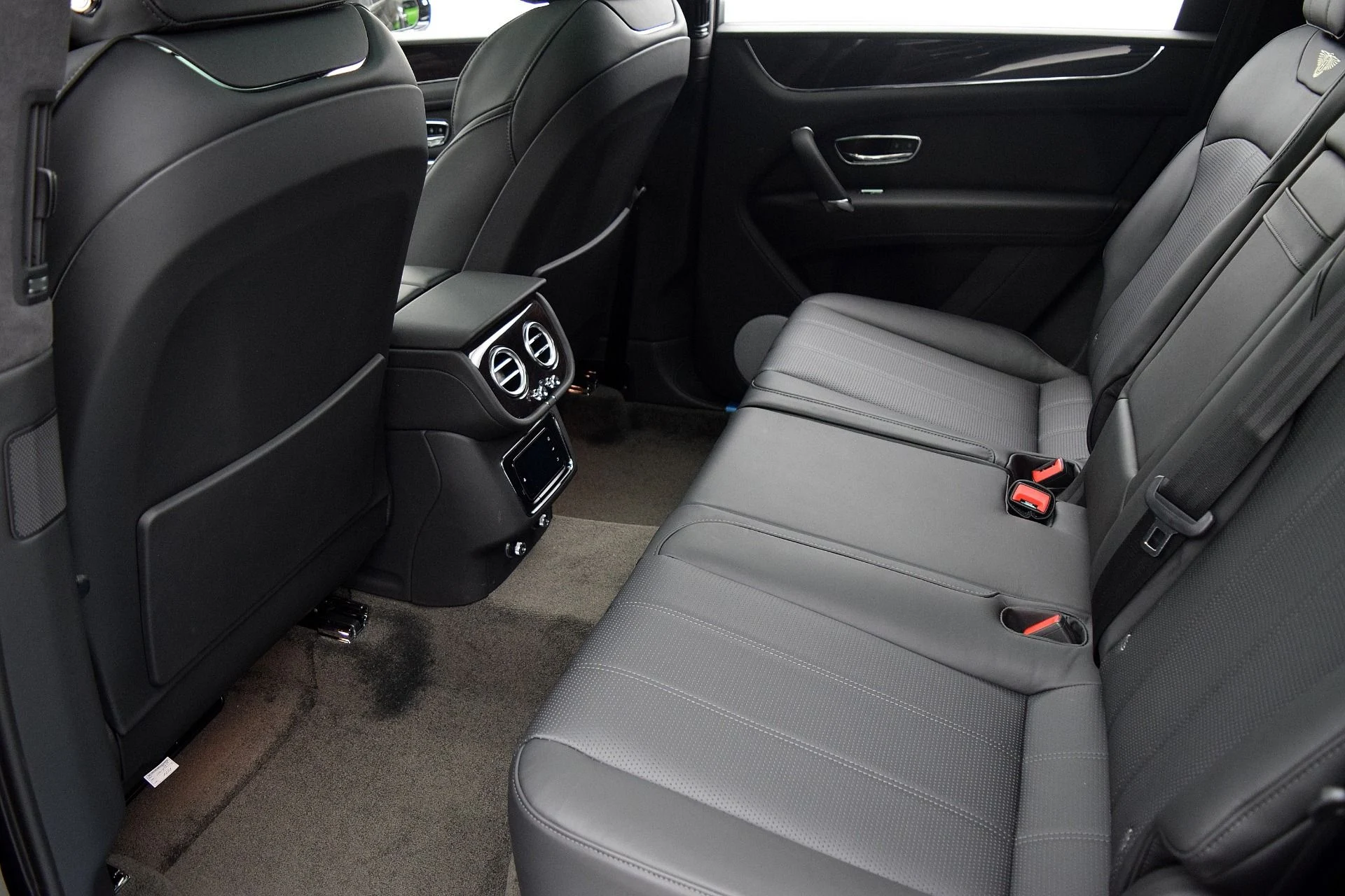 mph027_283031854_Used_2019_Bentley_Bentayga_V8_2851a0db05