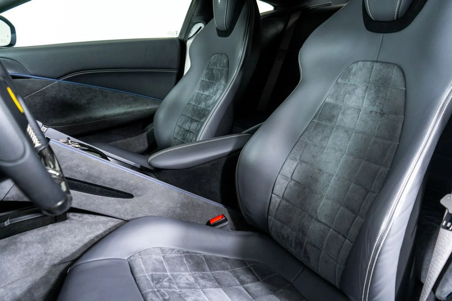 mph027_2835117367_ef8cf998_c828_4b25_aab7_50af7241229f_20e7d7724d