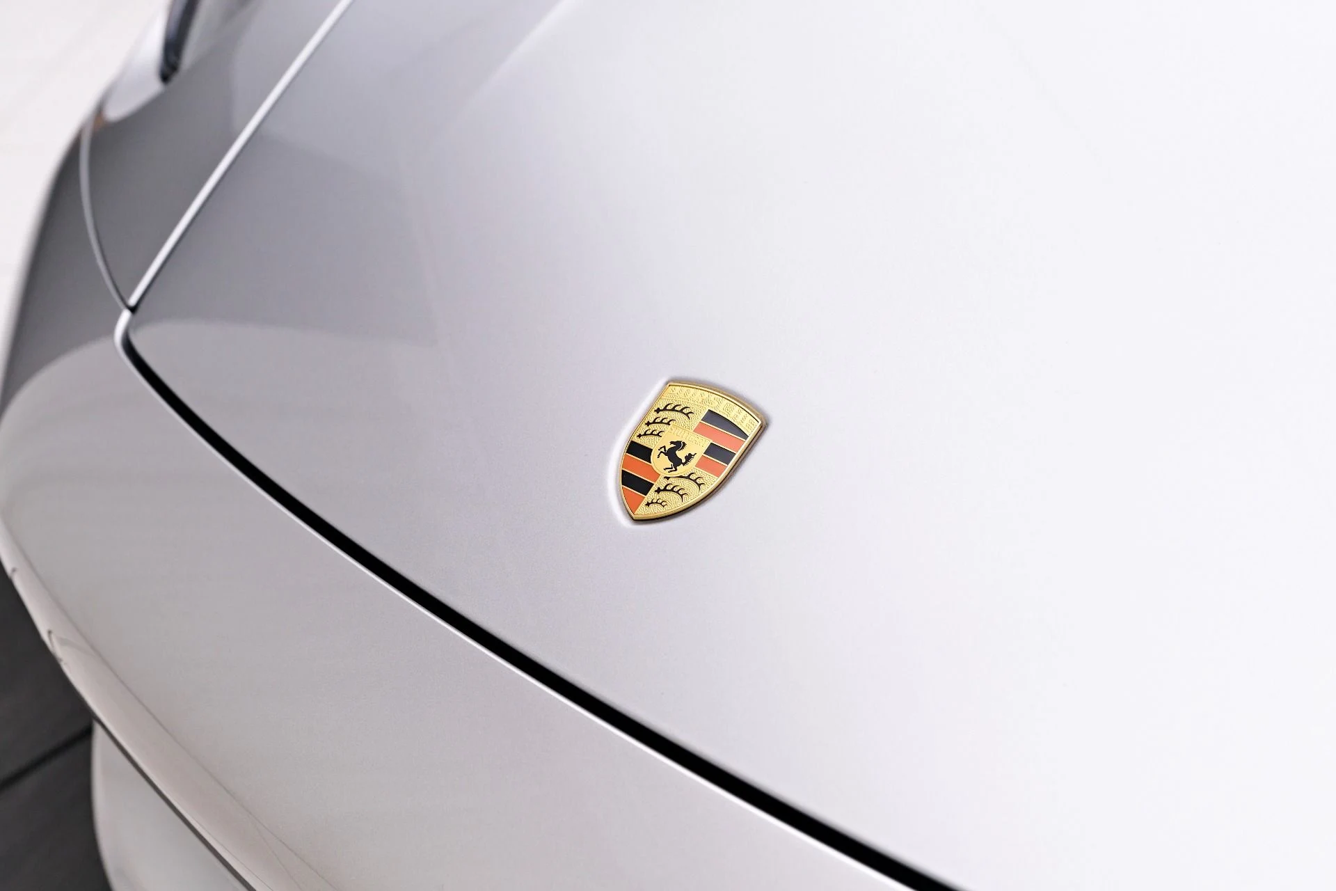 mph027_2837175649_Used_2021_Porsche_911_Targa_4_S_1757037633_e360b3087b