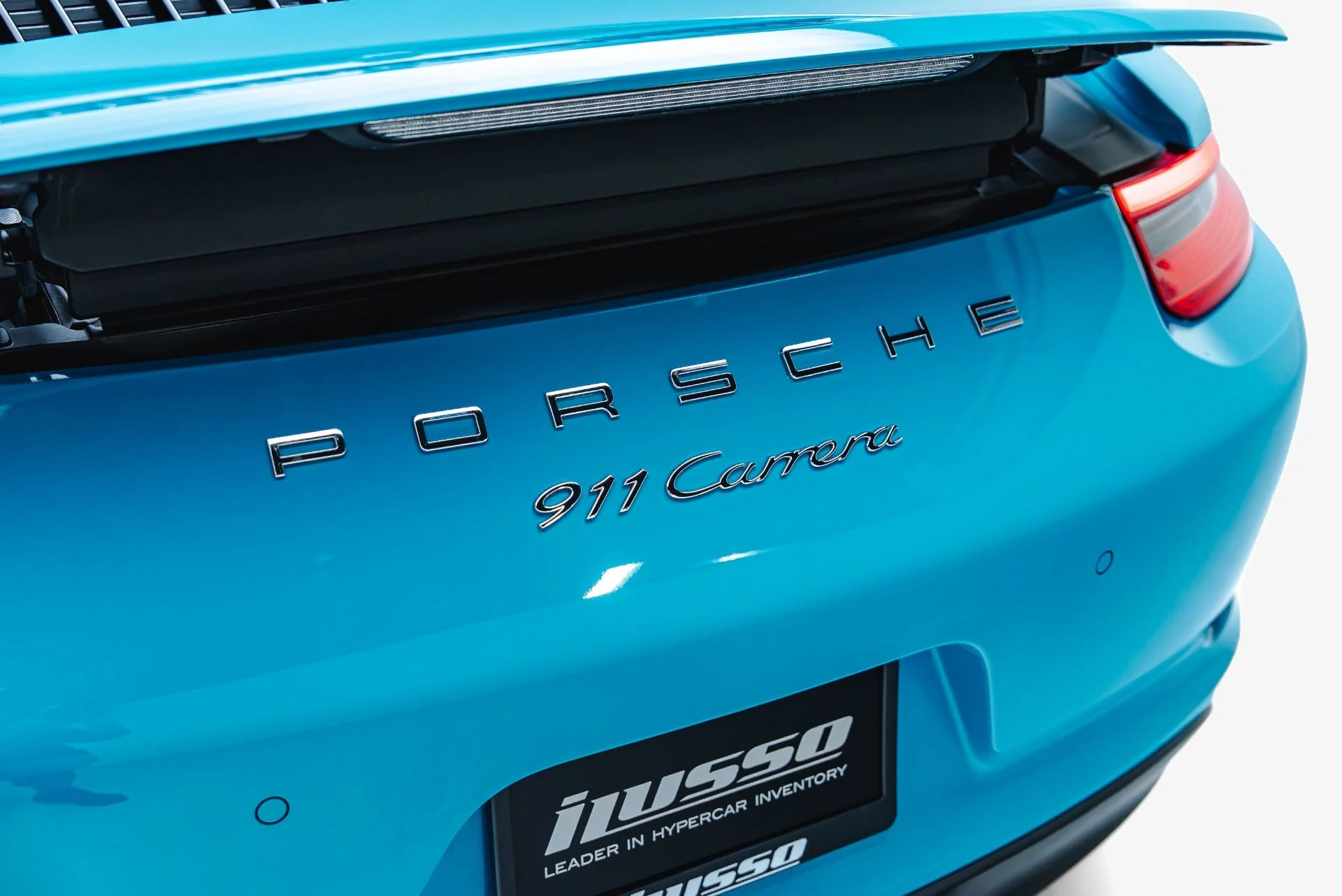 mph027_2839519257_Used_2017_Porsche_911_Carrera_1792513098_4ea574154d