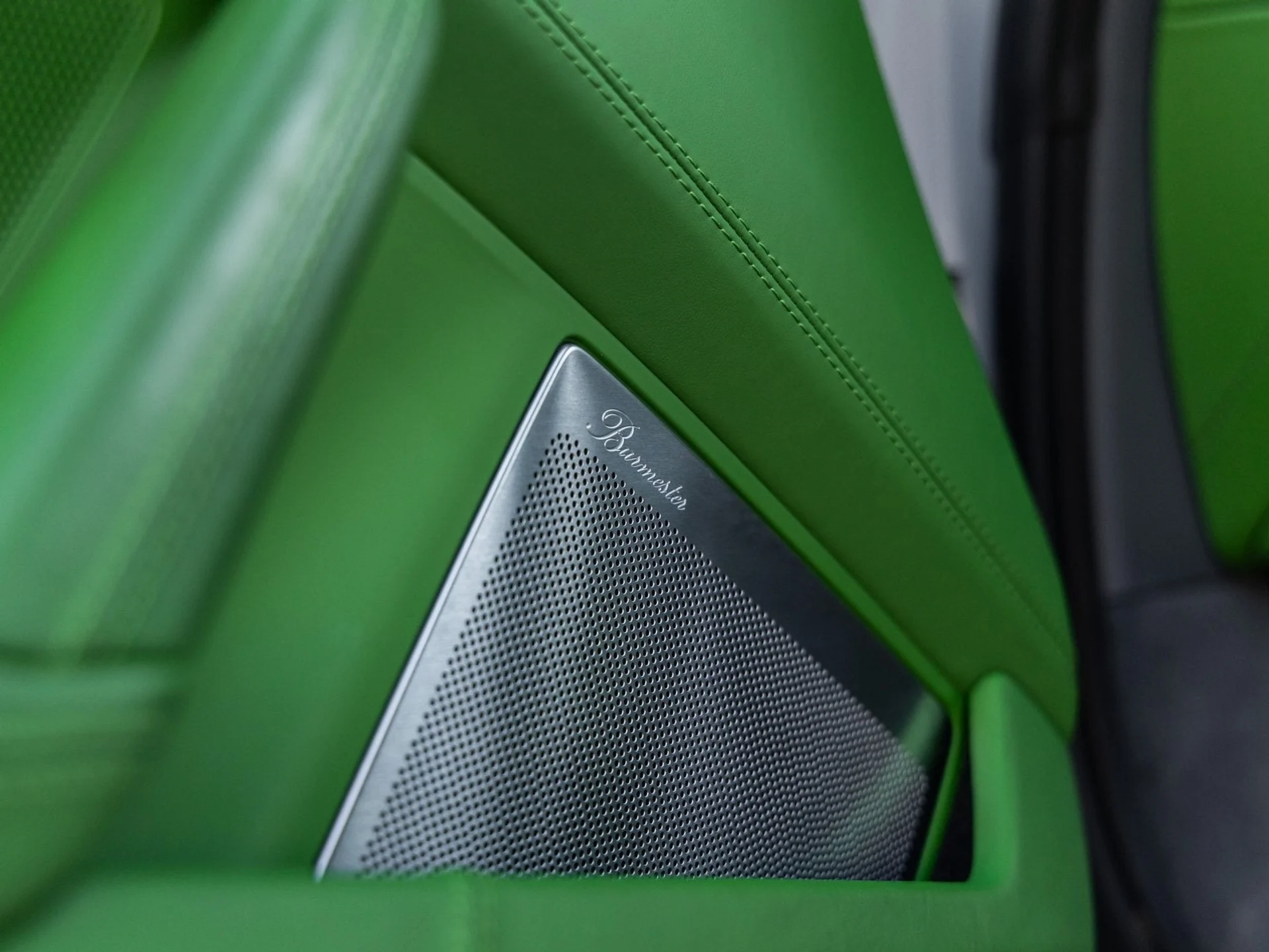 mph027_2843554958_28_6b6e5d6aa8