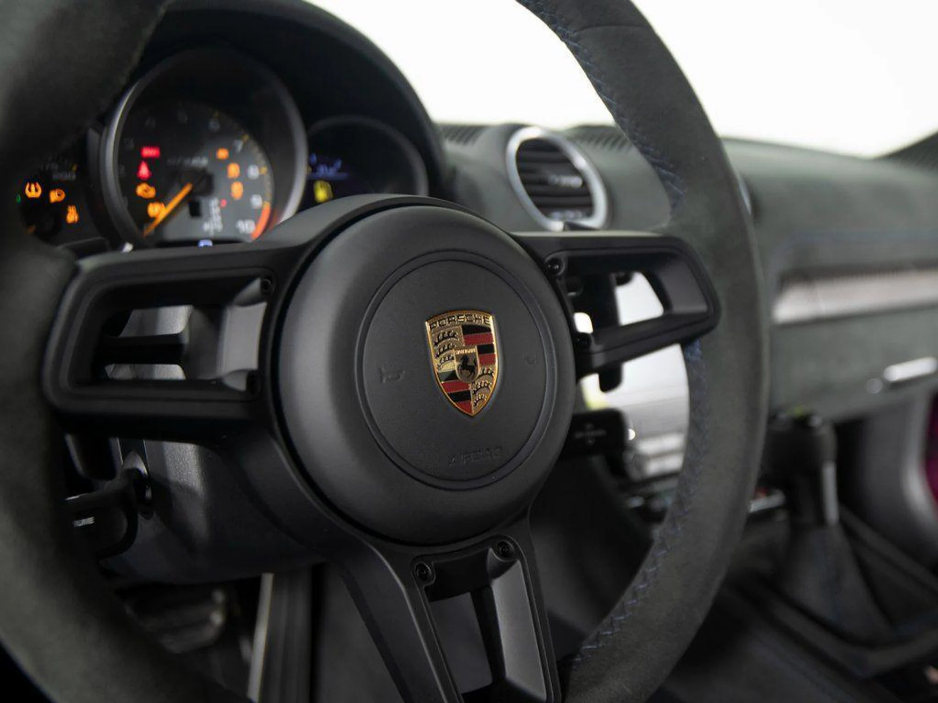 mph027_2848073521_5fz_YT_Incpz85o0_QIF_53np9_Nnc_Vk_9155e32af5