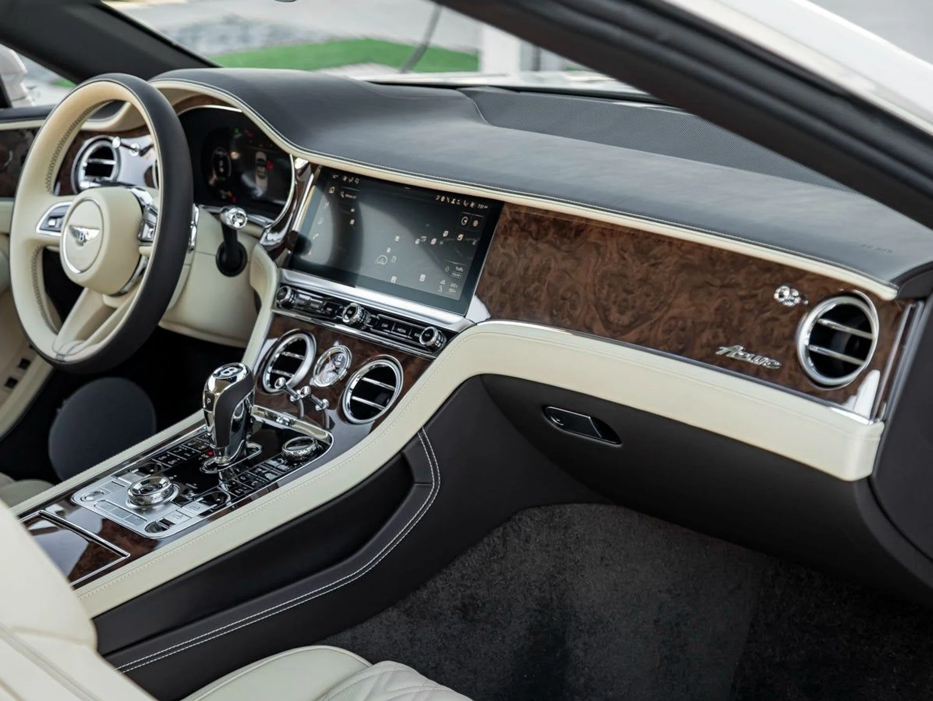 mph027_2850842233_28_c69e353116