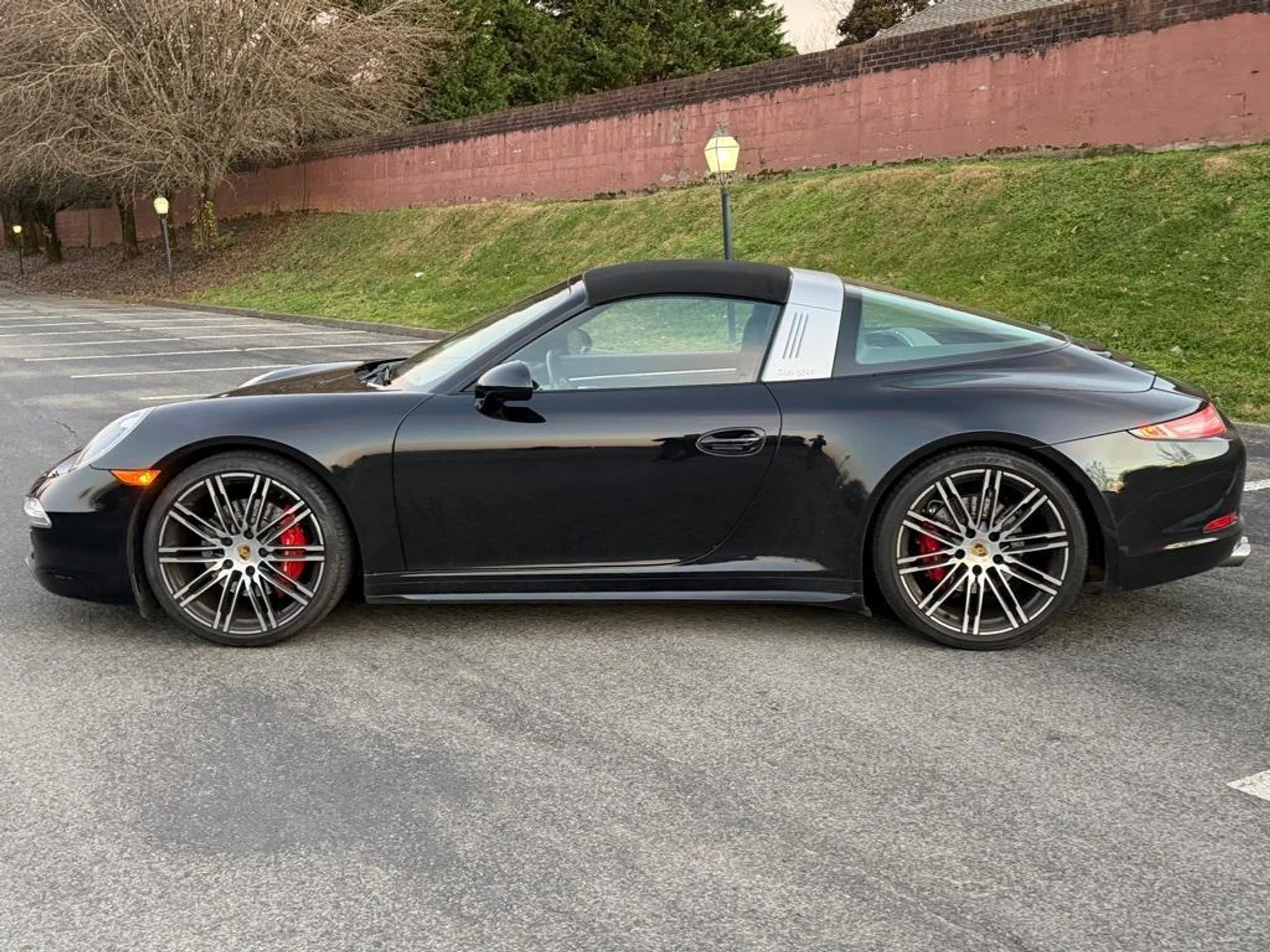 mph027_2851148630_2w_M3_H_Ls6_G_Eod_Cu28_Ibwi84j_Hou_M_5f399abc72