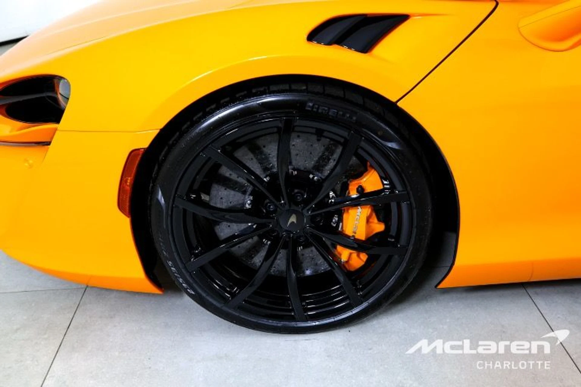 mph027_2853800821_Used_2025_MCLAREN_ARTURA_SPIDER_PERFORMANCE_200513ac1c
