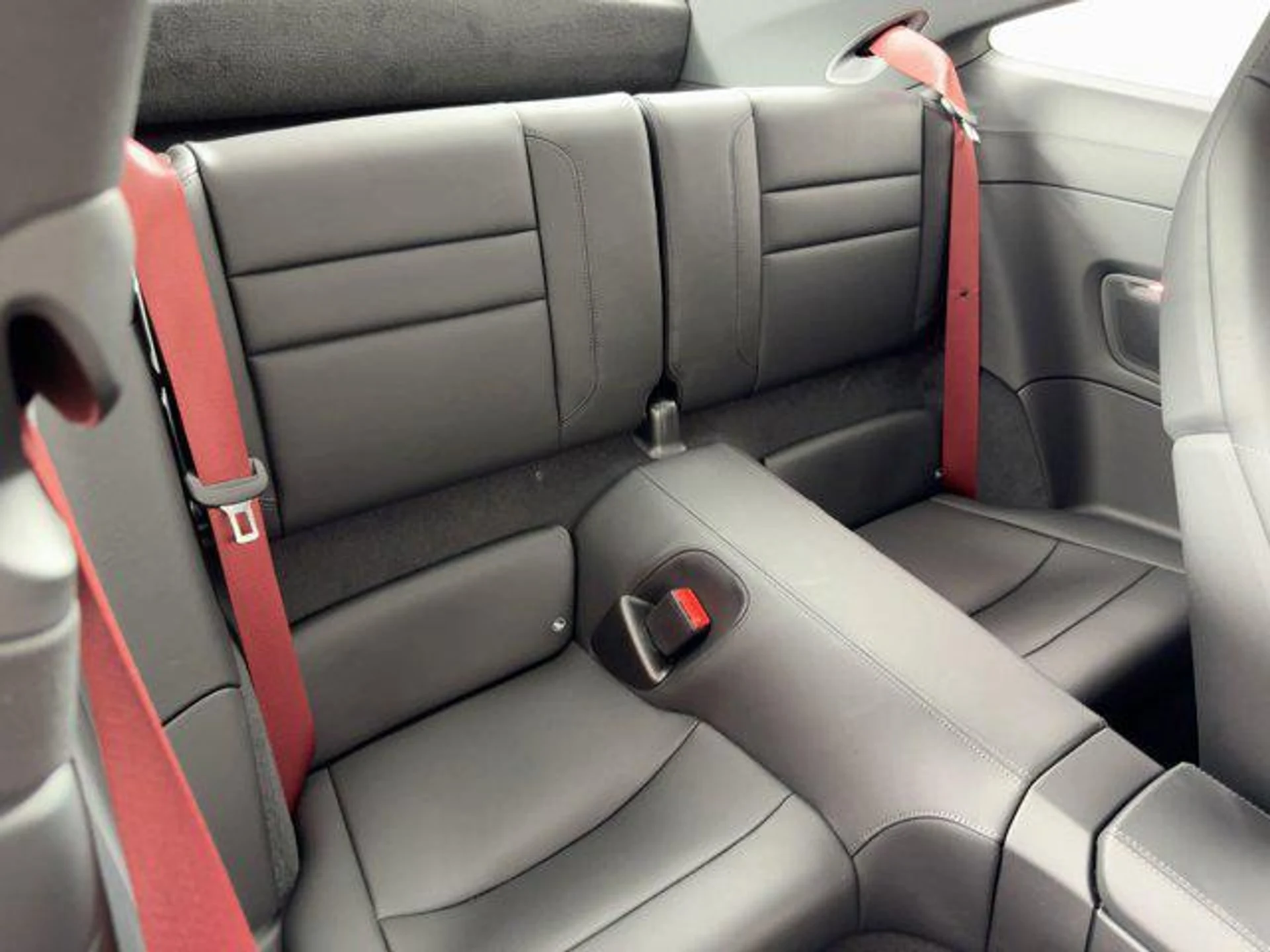 mph027_2862226106_k4sbh_Kw8_RWEWCE_Age_L0_V_h_DBAI_22a4905b2b