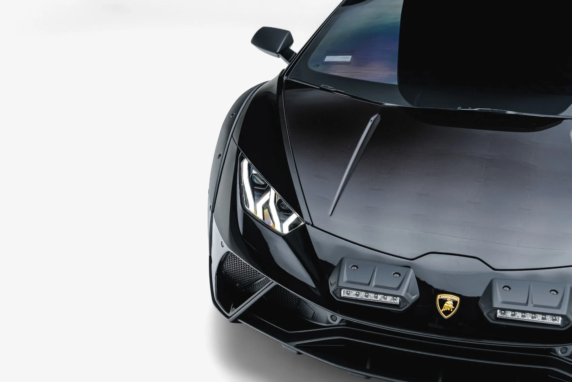 mph027_2863188908_Used_2024_Lamborghini_Huracan_Sterrato_1792020989_100f0c9df1