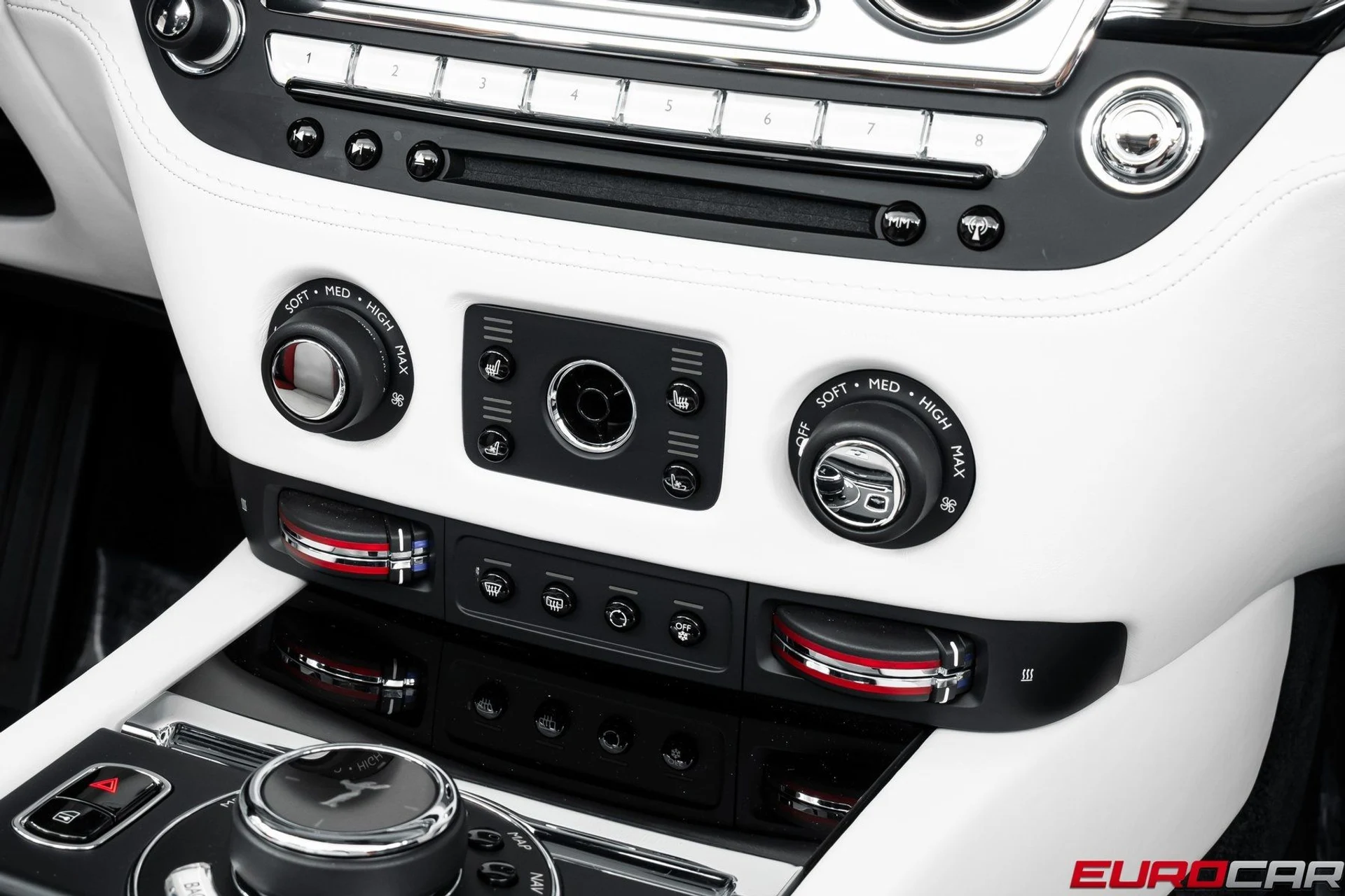 mph027_2863521230_image_28_068edce4ce