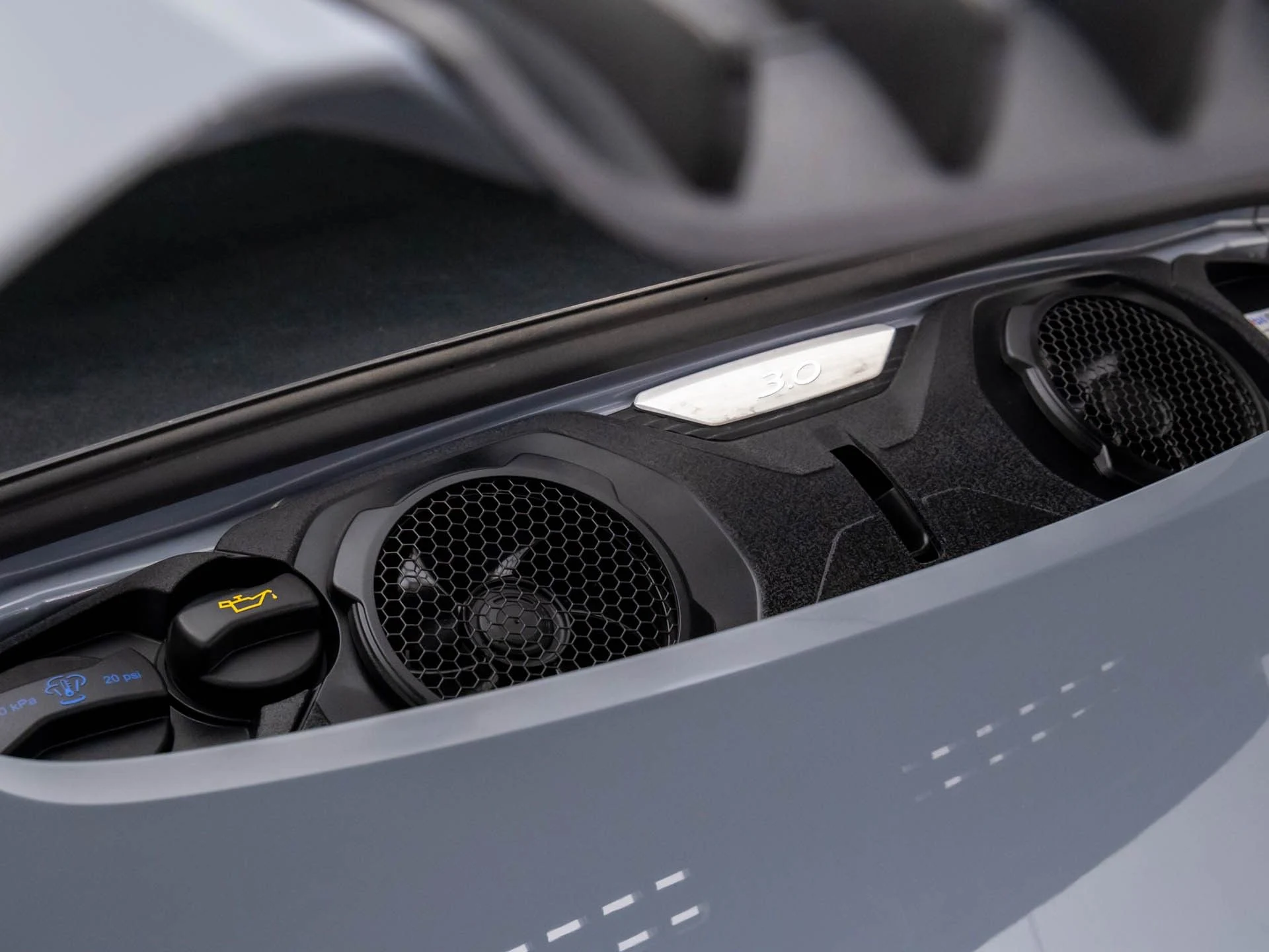 mph027_2868092025_f7d9811cf46ed64a1a24cc2e09b6de8fx_913080d99f